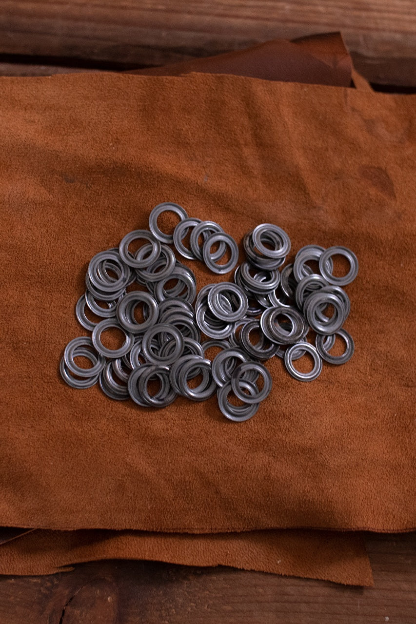 8.2mm Eyelet Ring - 0.8mm Length, 14.5mm Width - Iron/Anthracite Metal Fastener for Leather Craft, DIY Projects & Industrial Applications