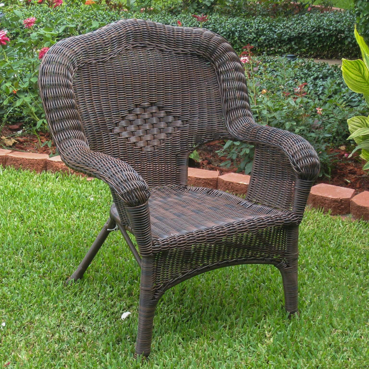International Caravan Camelback Resin Wicker Patio Chairs Set of 2 - Outdoor Furniture for Garden, Poolside & Patio Relaxation
