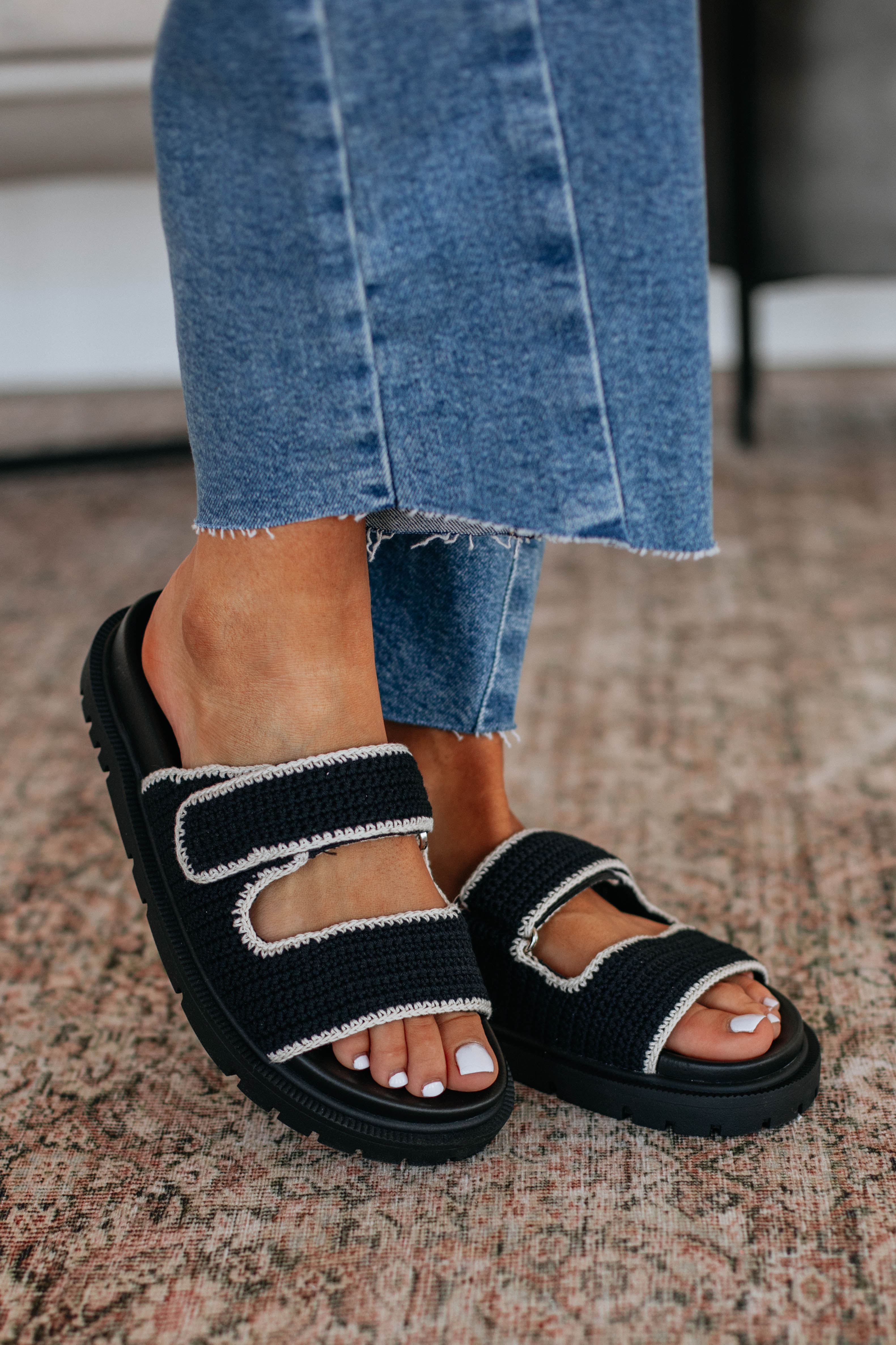 Comfortable Headed Your Way Sandals for Women - Black | Casual Walking & Beach Wear