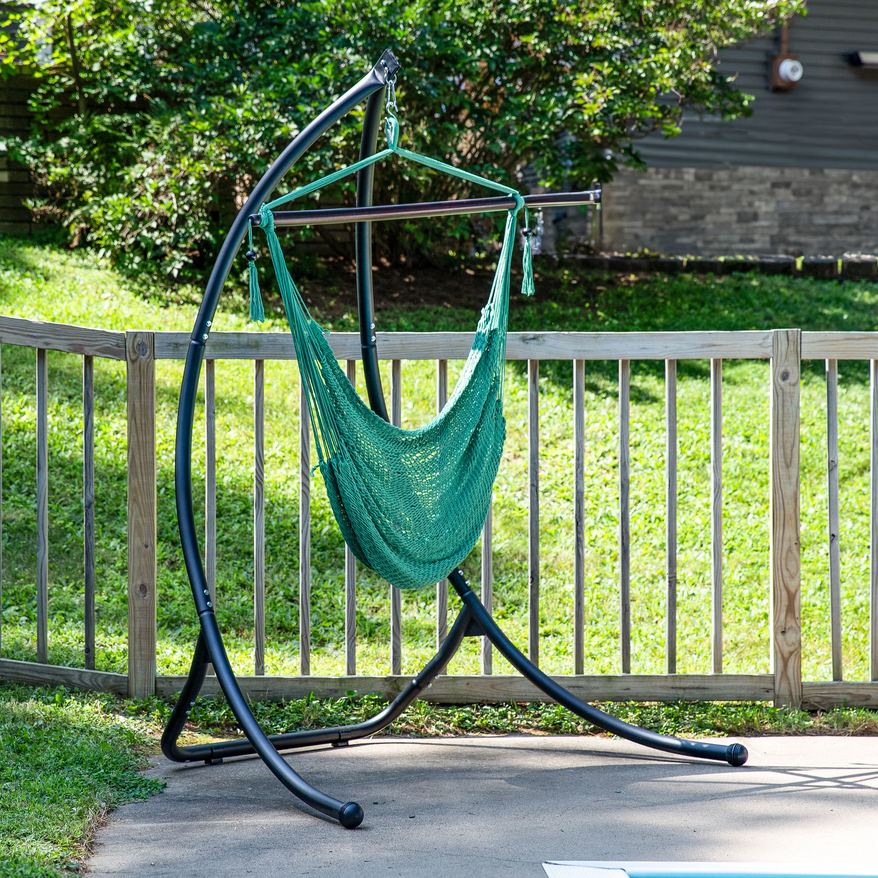 Sunnydaze Extra Large Hanging Caribbean Hammock Chair - Durable Outdoor Swing for Patio, Garden, Backyard & Poolside Relaxation