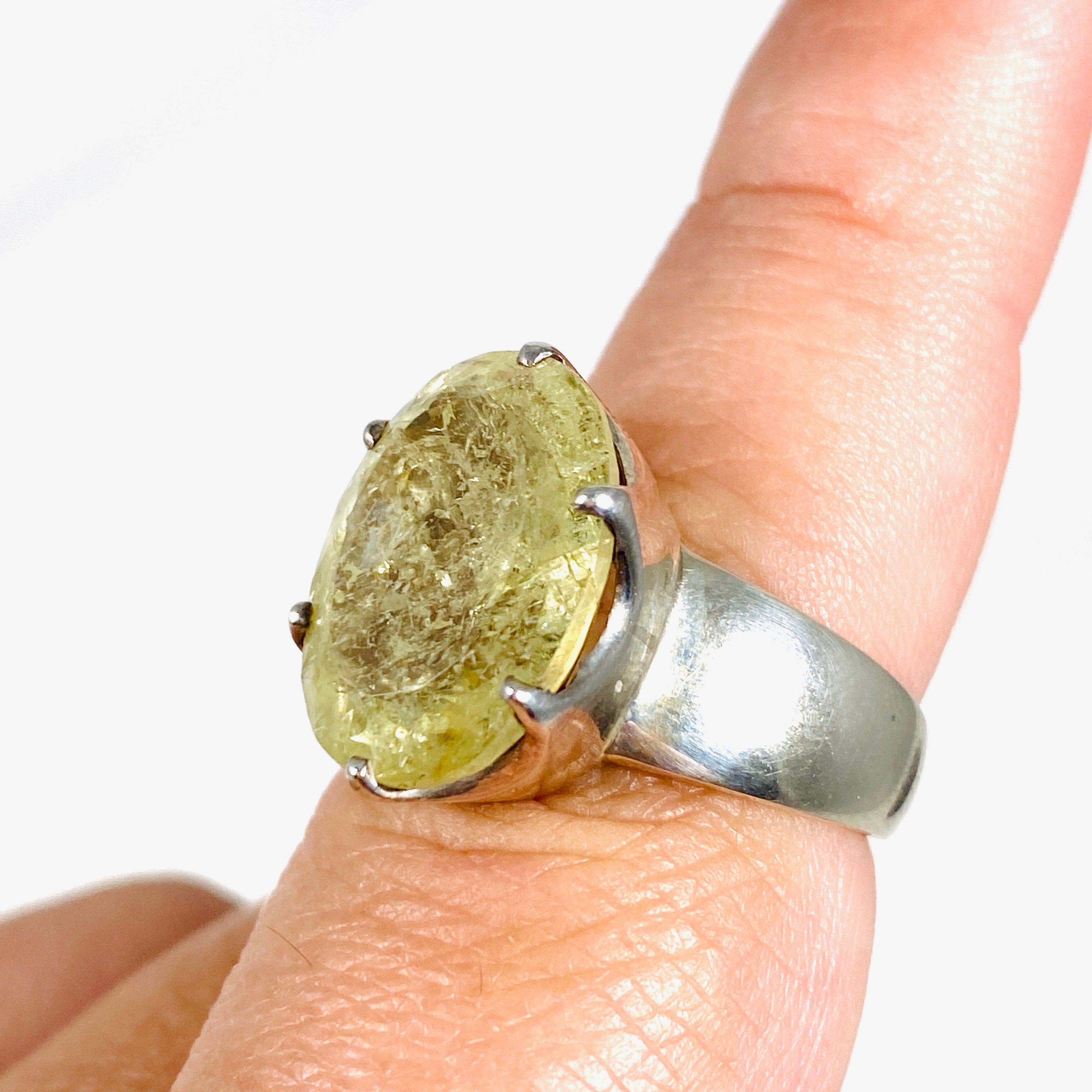 Heliodor Golden Beryl Faceted Oval Ring - Size 8.5 - PRGJ327 - Elegant Jewelry for Weddings & Special Occasions