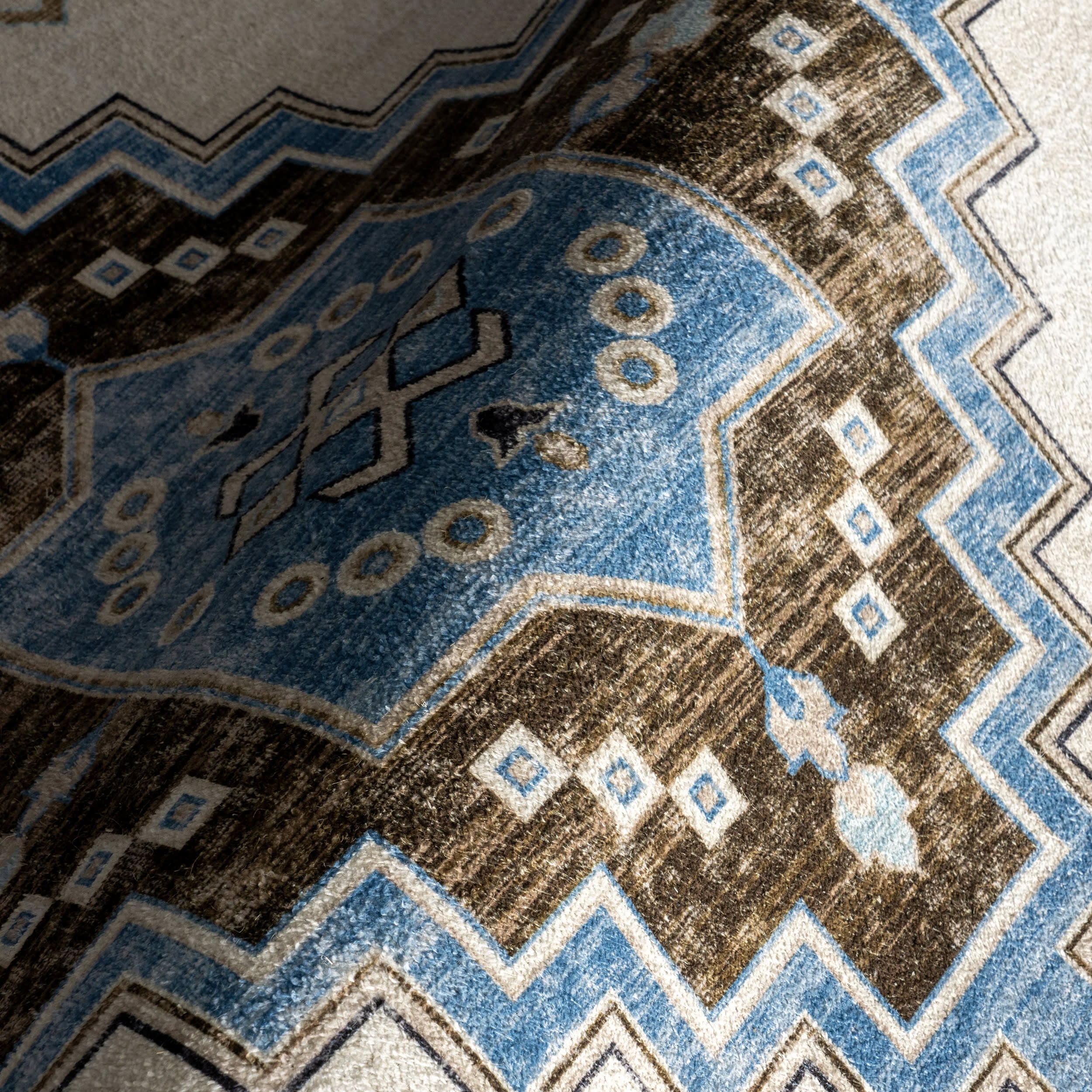 Clovebud Medallion Washable Rug - Blue | Stylish & Durable Non-Slip Area Rug for Living Room, Bedroom, or Office