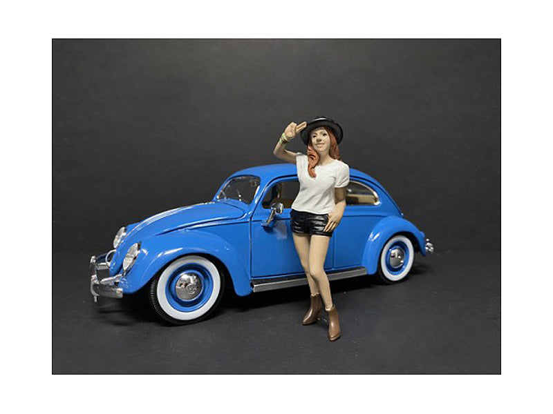 1/18 Scale Partygoers Figurine Set - Realistic Miniature People for Diorama & Model Scenes - Perfect for Car Displays, Train Layouts & Diorama Projects