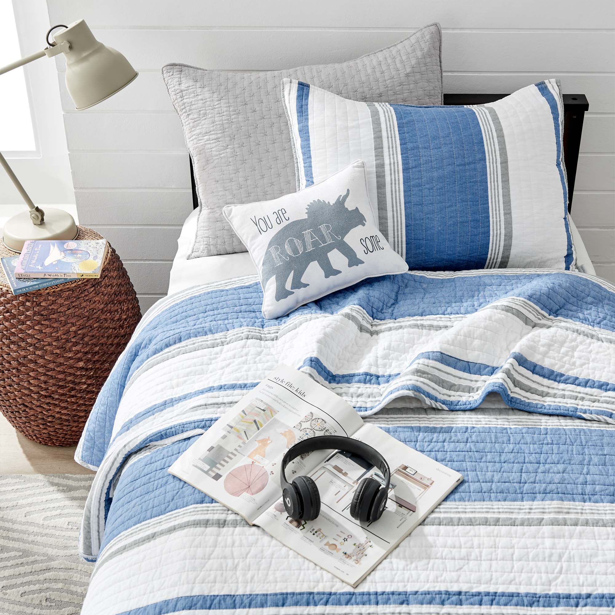 St Bart Stripe Quilt Set - Queen Size Coastal Blue & White Striped Bedding - Soft Breathable Cotton Quilt Cover for Beach House, Guest Room & Coastal Decor