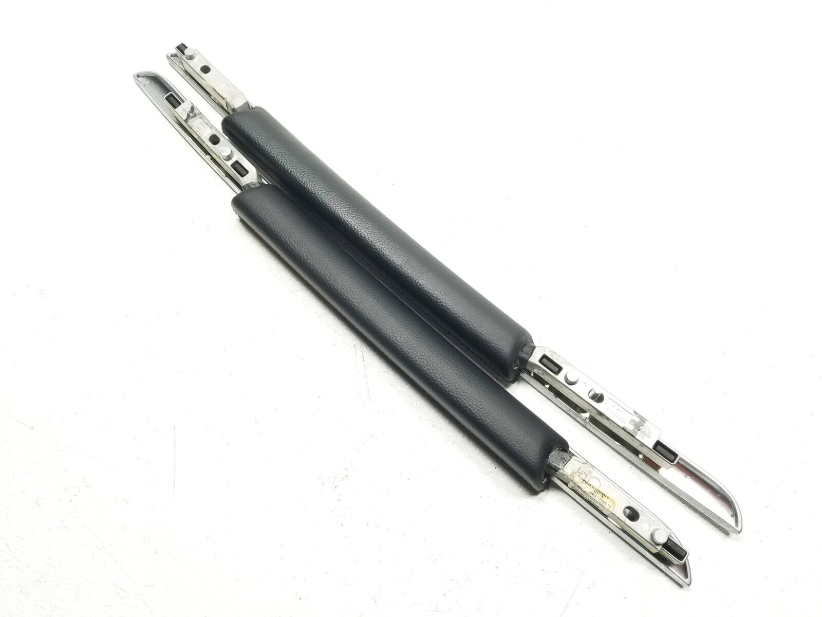 06-11 Mercedes ML500 OEM Center Console Grab Handle Left & Right - Interior Car Accessories for Comfort & Safety While Driving