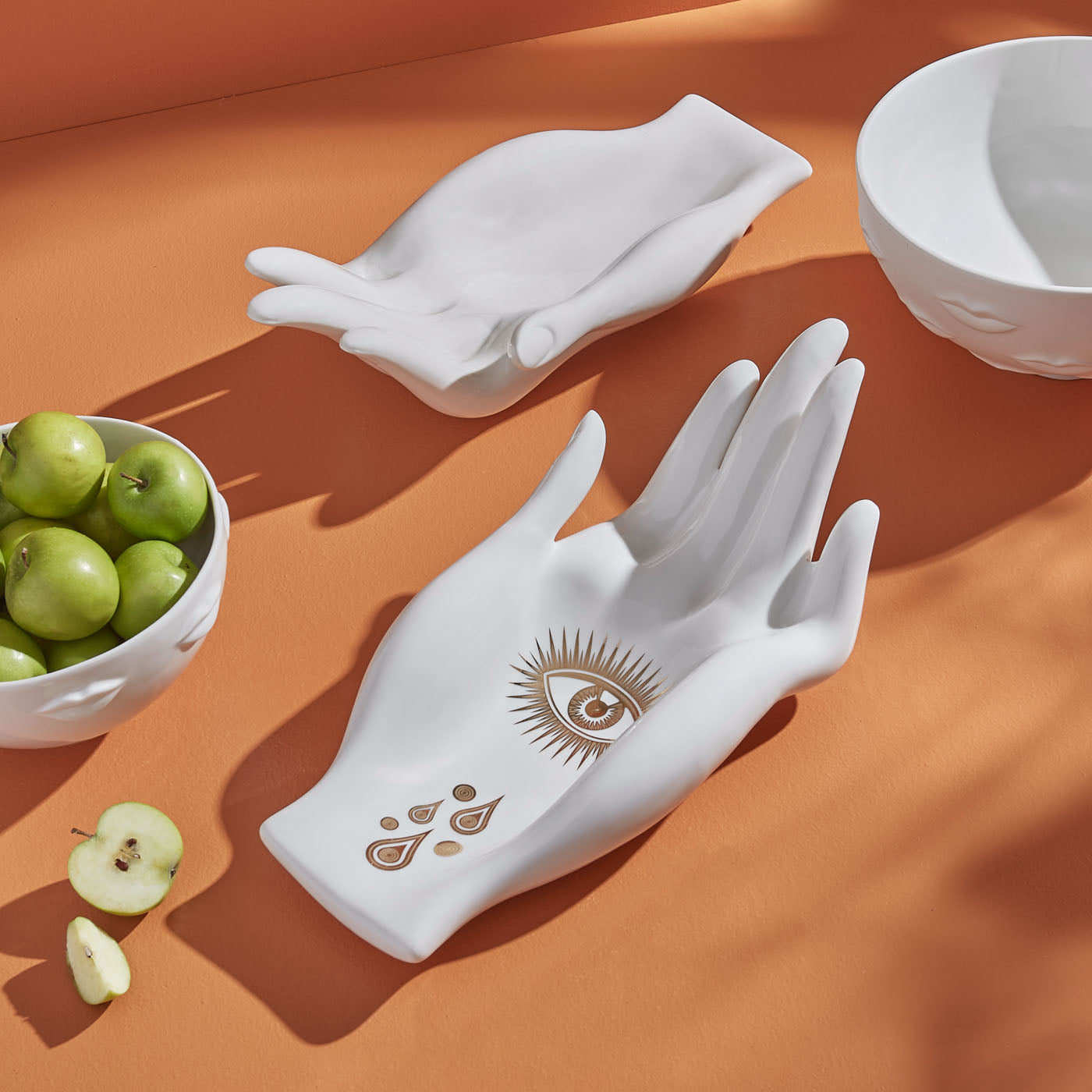 Elegant Gold Fruit Bowl - Premium Decorative Serving Bowl for Dining Table, Kitchen Counter, and Party Decor - Perfect for Fruits, Snacks, and Home Decor