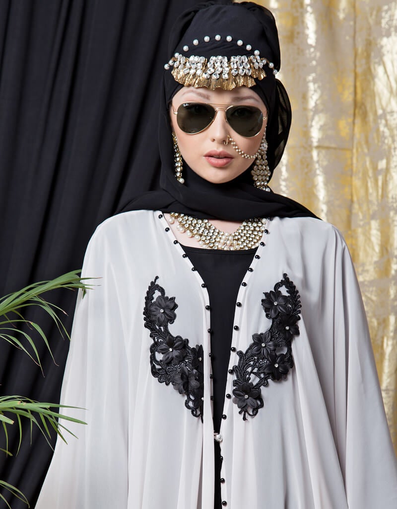 Elegant Embroidered Arabic Butterfly Abaya Kaftan Dress in Light Pink - Perfect for Eid, Weddings & Special Occasions