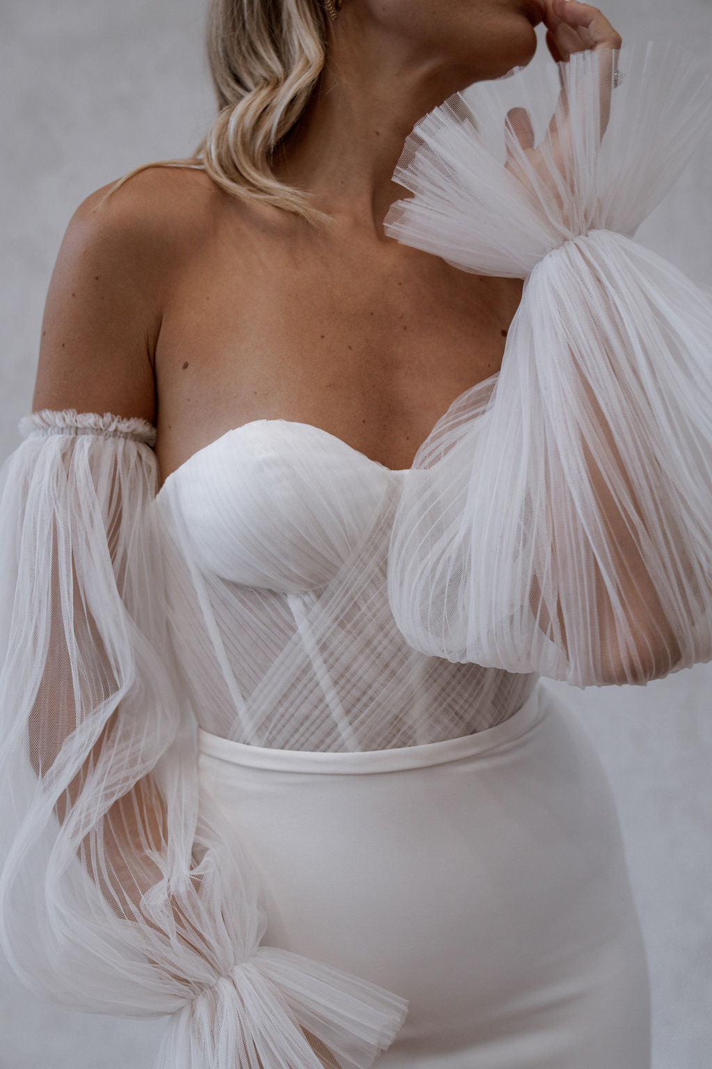 Elegant Pleated Tulle Fabric - Soft Sheer Mesh Material for Wedding Dresses, Party Decorations & DIY Crafts