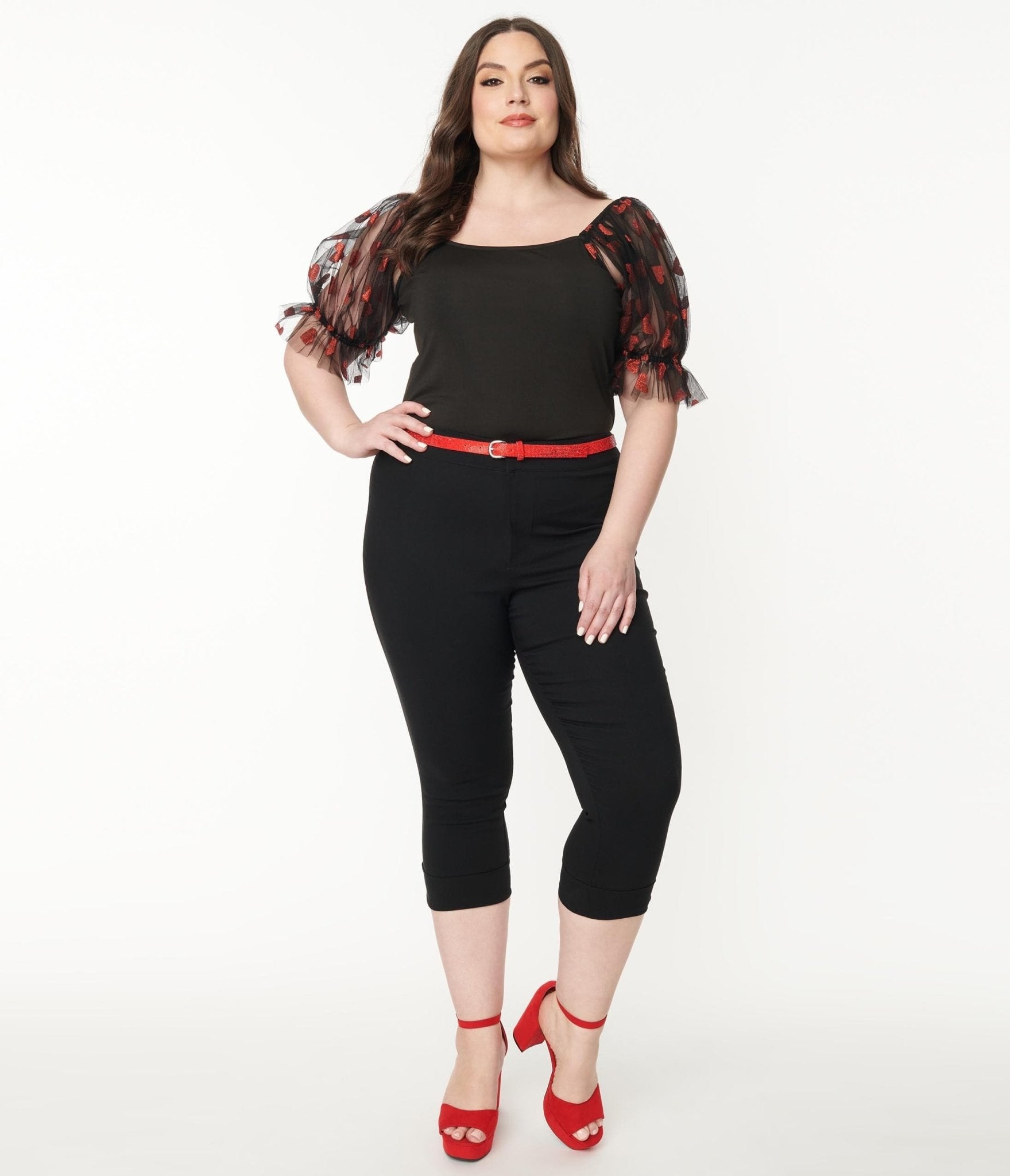Smak Parlour Plus Size Black Heart Pocket Capri Pants - Stylish & Comfortable for Casual Wear, Work & Everyday Outfits