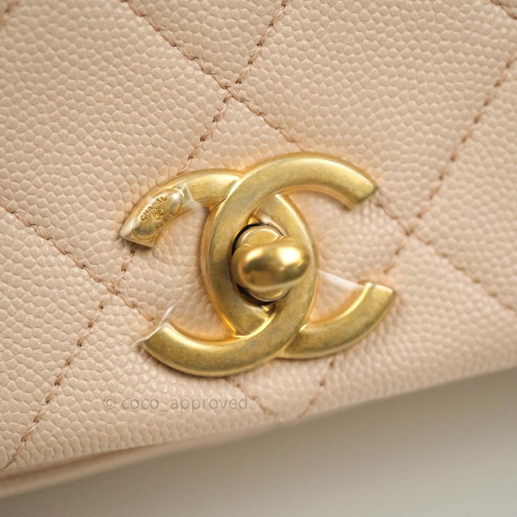 Chanel Classic Flap Bag 2-Way Shoulder Bag Rose Pink Caviar Leather with Gold Hardware - Perfect for Work, Date Night & Special Occasions