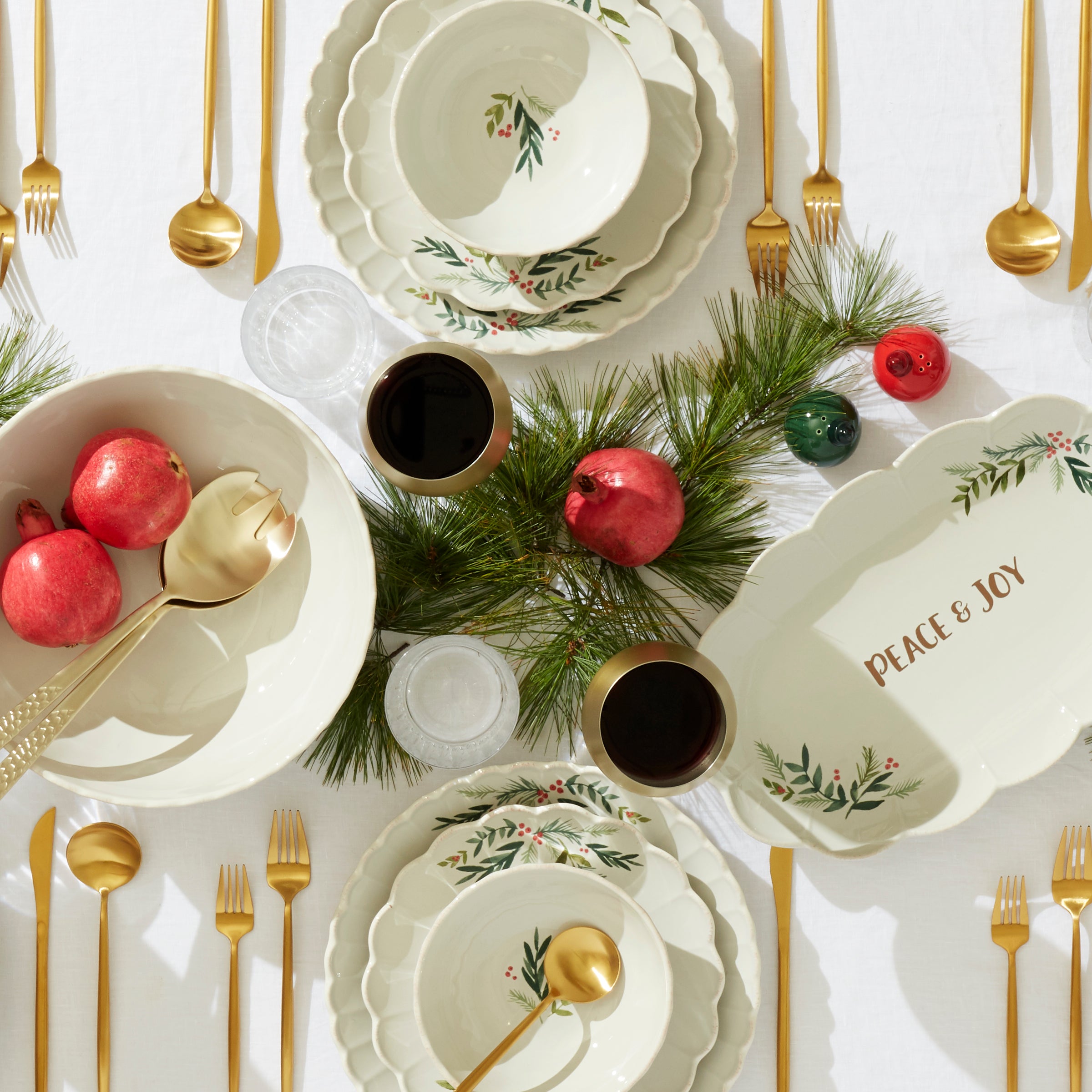 Premium French Perle Berry All-Purpose Bowls Set of 4 - Elegant Serving Bowls for Salads, Snacks, Desserts & Entertaining - Dishwasher Safe Stoneware