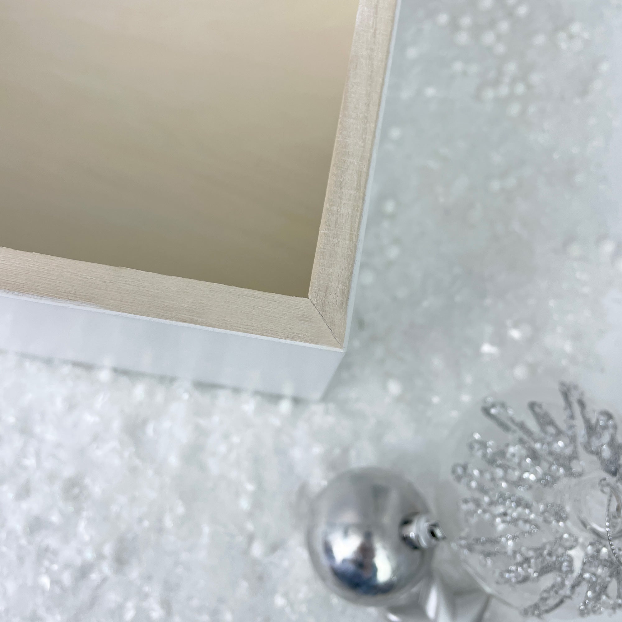 Personalized White Wooden Traditional Santa Christmas Eve Gift Box - 3 Sizes (22cm, 27cm, 30cm) - Perfect for Holiday Gifts, Family Traditions & Christmas Decorations