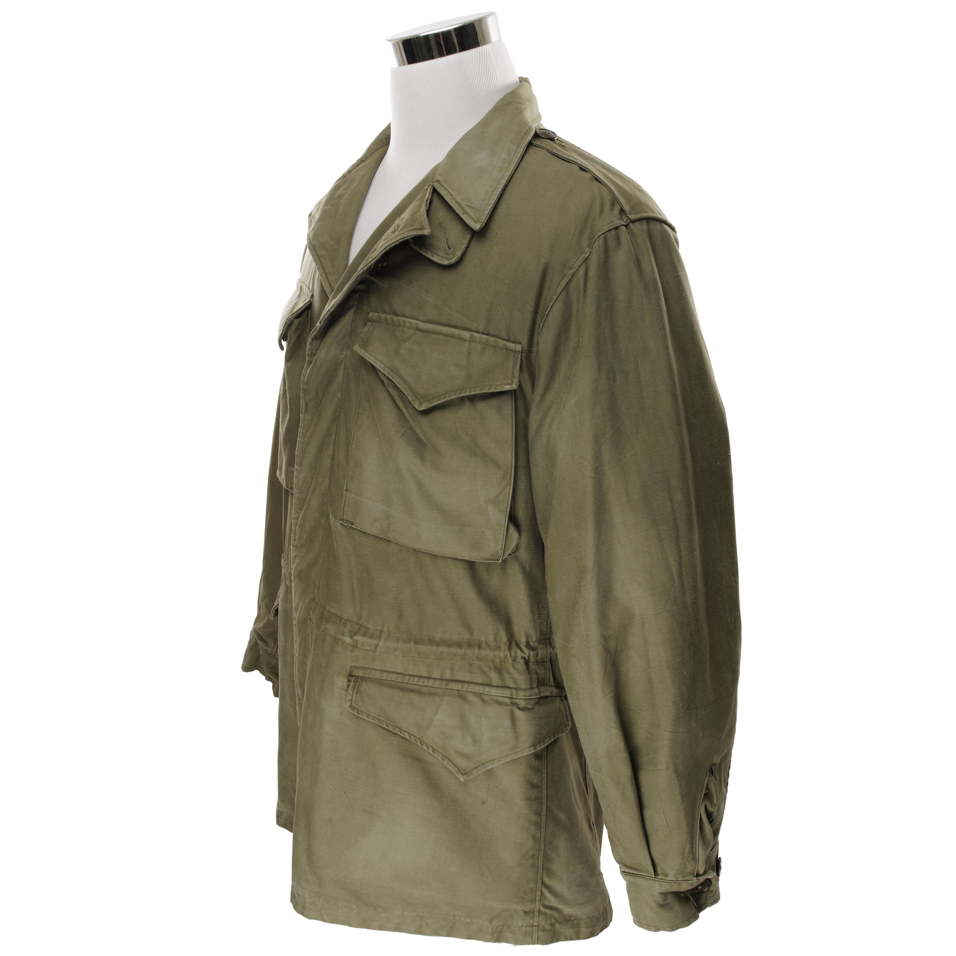 Vintage US Army M-1943 M43 Field Jacket - WW2 Military Surplus - Size 40L - Authentic WWII Outerwear for Reenactment & Outdoor Adventures