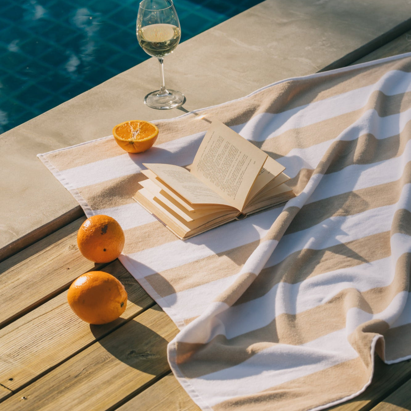 Premium Gibalta Stripes Beach Towel - Soft, Quick-Dry & Absorbent - Perfect for Pool, Beach, Vacation & Outdoor Activities