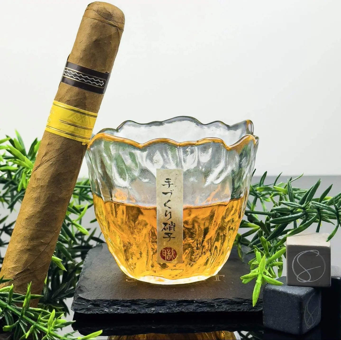 Premium Sakura Whisky Glass Set - 180ml Japanese Style Tumbler with Elegant Wooden Gift Box - Perfect for Whiskey Tasting, Home Bar Decor & Special Occasion Gifts