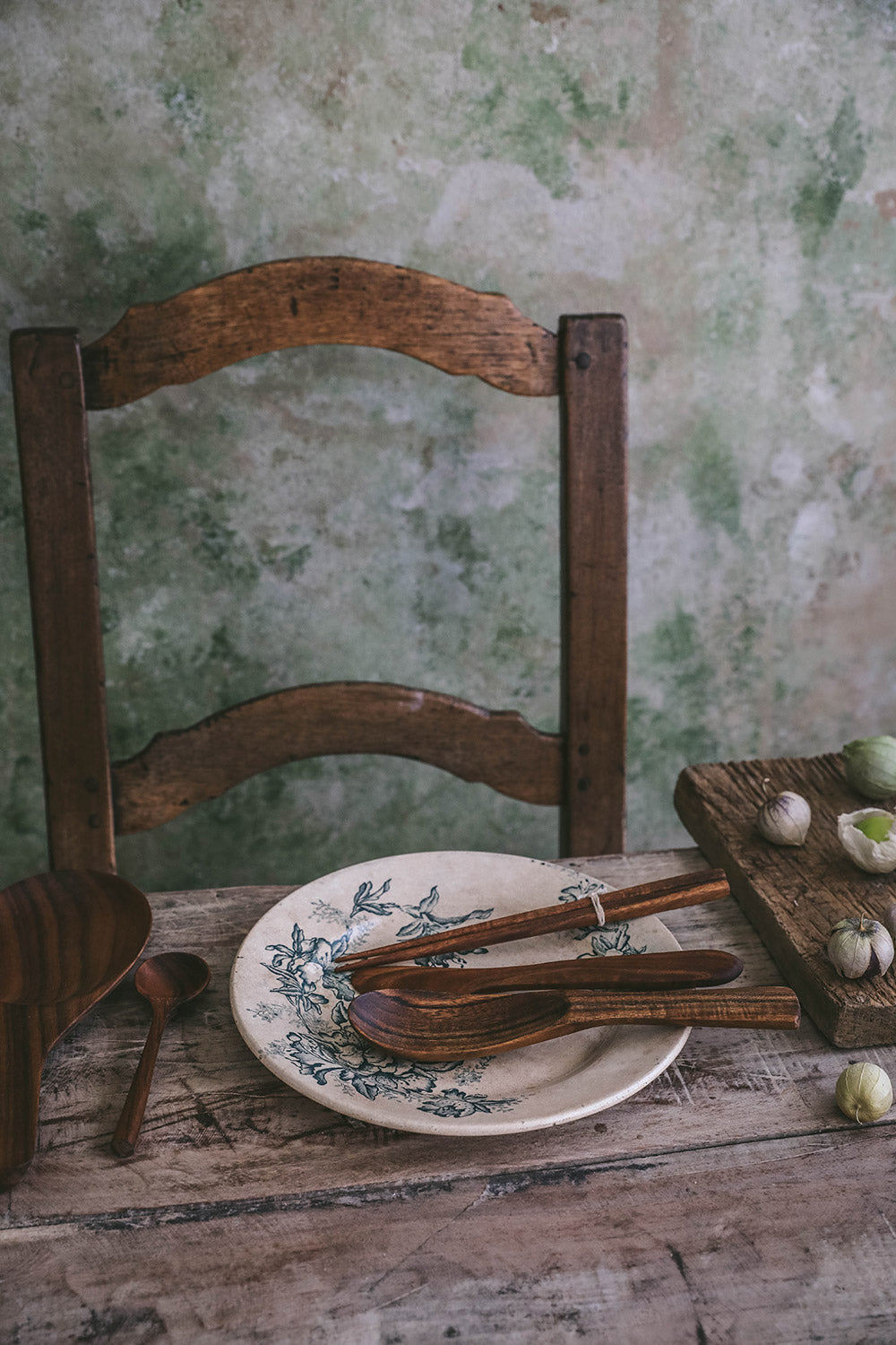 Premium Acacia Wood Rice Scoop - Natural Wooden Spoon for Cooking, Serving & Measuring Rice - Perfect for Kitchen, Dining & Food Presentation