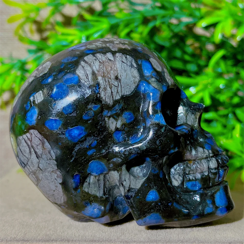 Natural Glaucophane Crystal Skull Carving - Handcrafted Healing Stone Quartz Mineral for Spiritual Decor, Meditation & Home Decoration