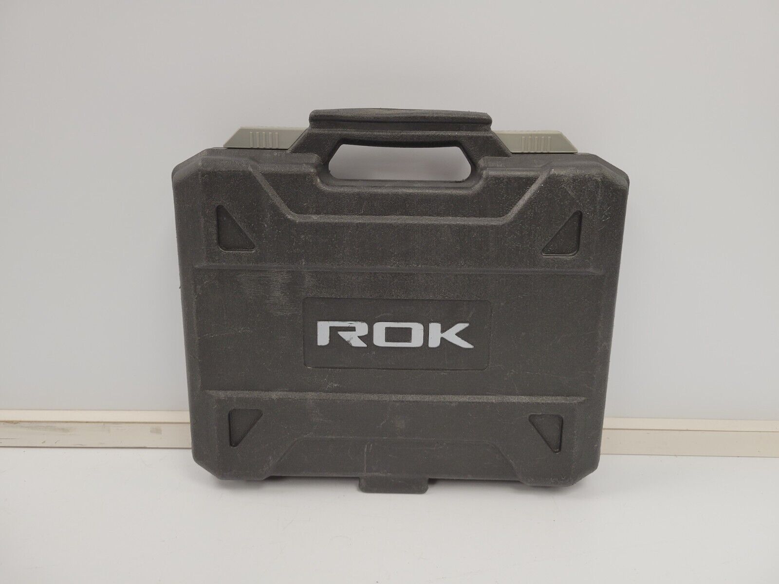 ROK 12040 18-Gauge Brad Nailer - Lightweight & Cordless for Woodworking, Carpentry, and DIY Projects - Perfect for Trim, Molding, and Furniture Assembly