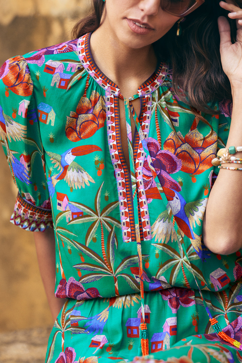 Stylish Beaded Tassel Top with Vibrant Toucan Print - Perfect for Summer Parties & Beach Vacations