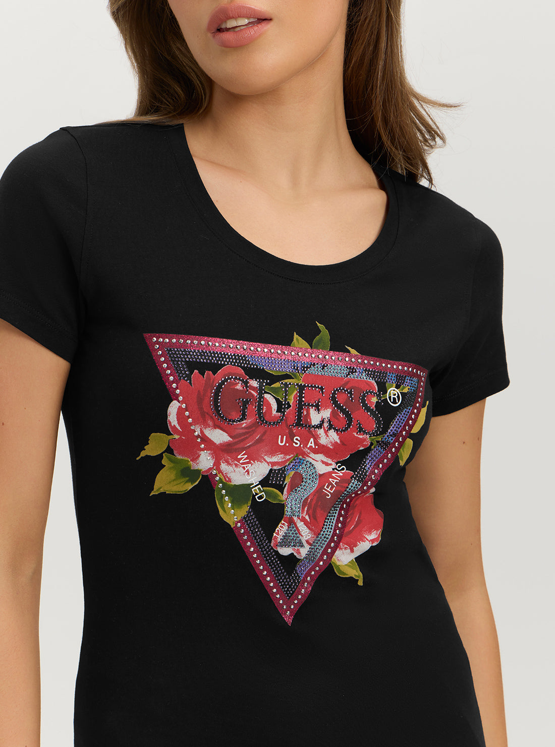 Eco-Friendly Black Roses Logo T-Shirt for Men & Women - Stylish Graphic Tee for Casual Wear, Street Fashion, and Everyday Outfits