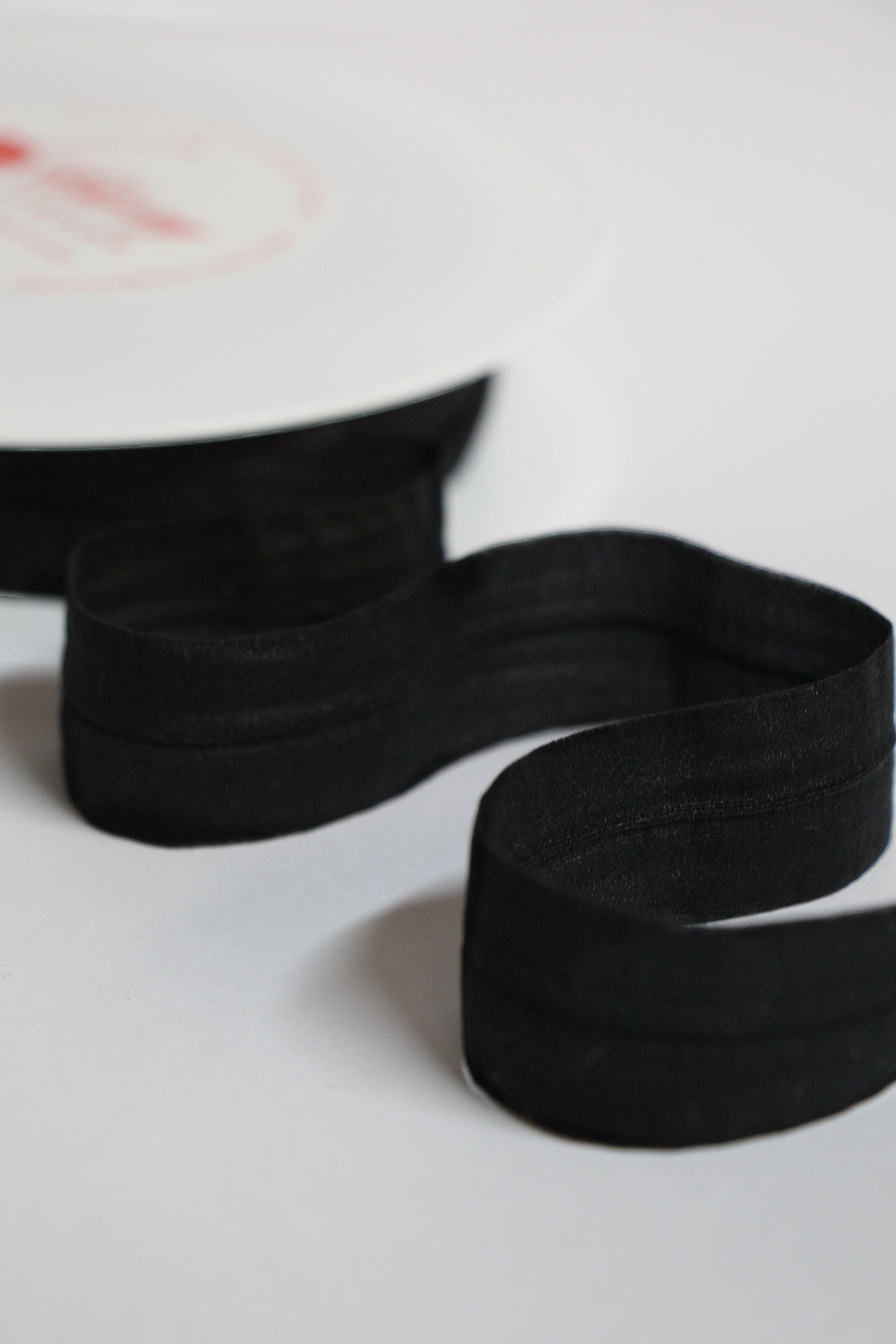 24mm Mouselline Fold Over Elastic Band - Black Color for Sewing, DIY Crafts & Hair Accessories - Perfect for Waistbands, Headbands & Apparel Trims