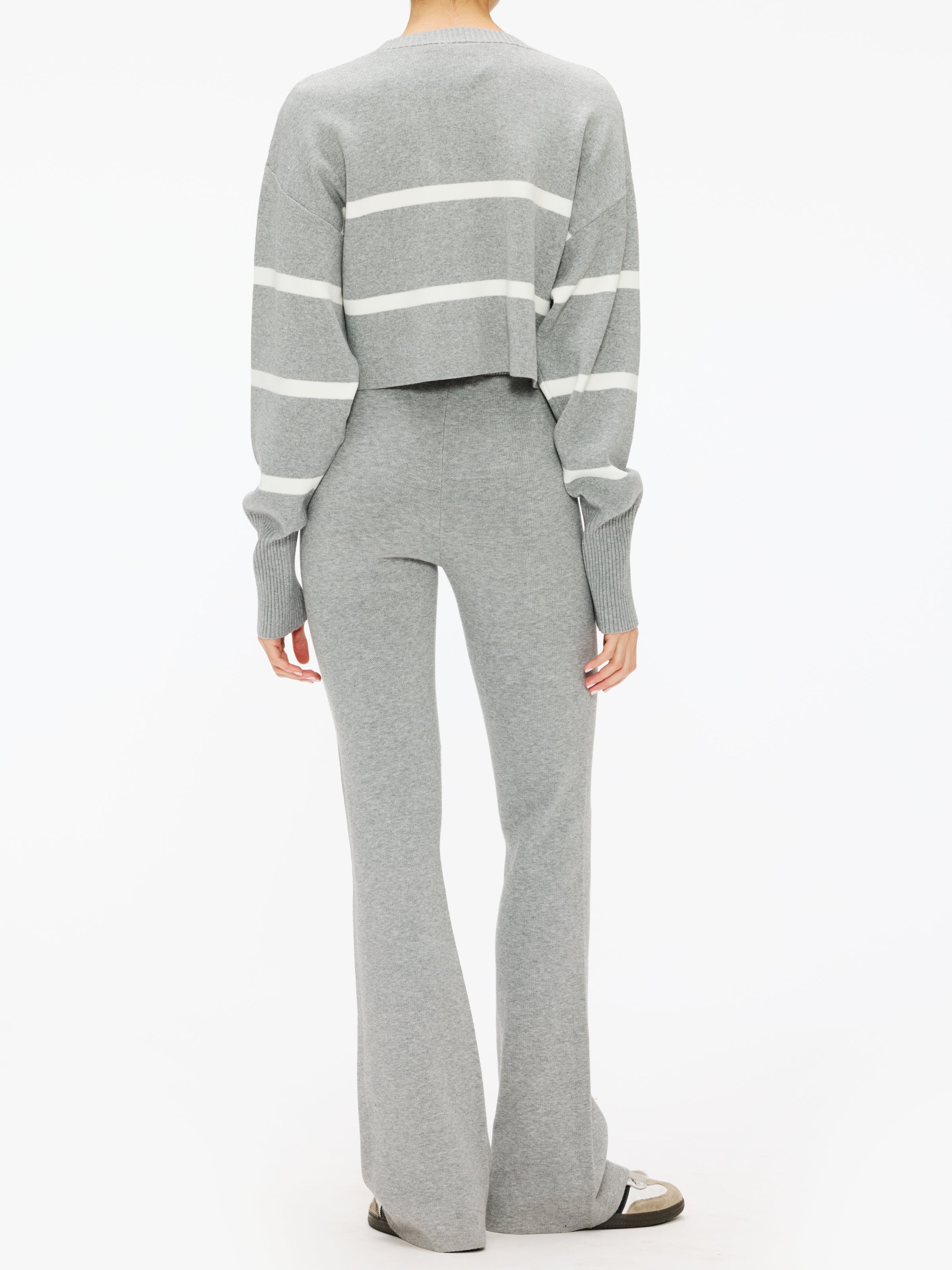Lune Olly Cropped Striped Sweater for Women - Trendy Knit Pullover with Short Sleeves - Perfect for Spring & Summer Outfits, Casual Wear and Beach Vacations