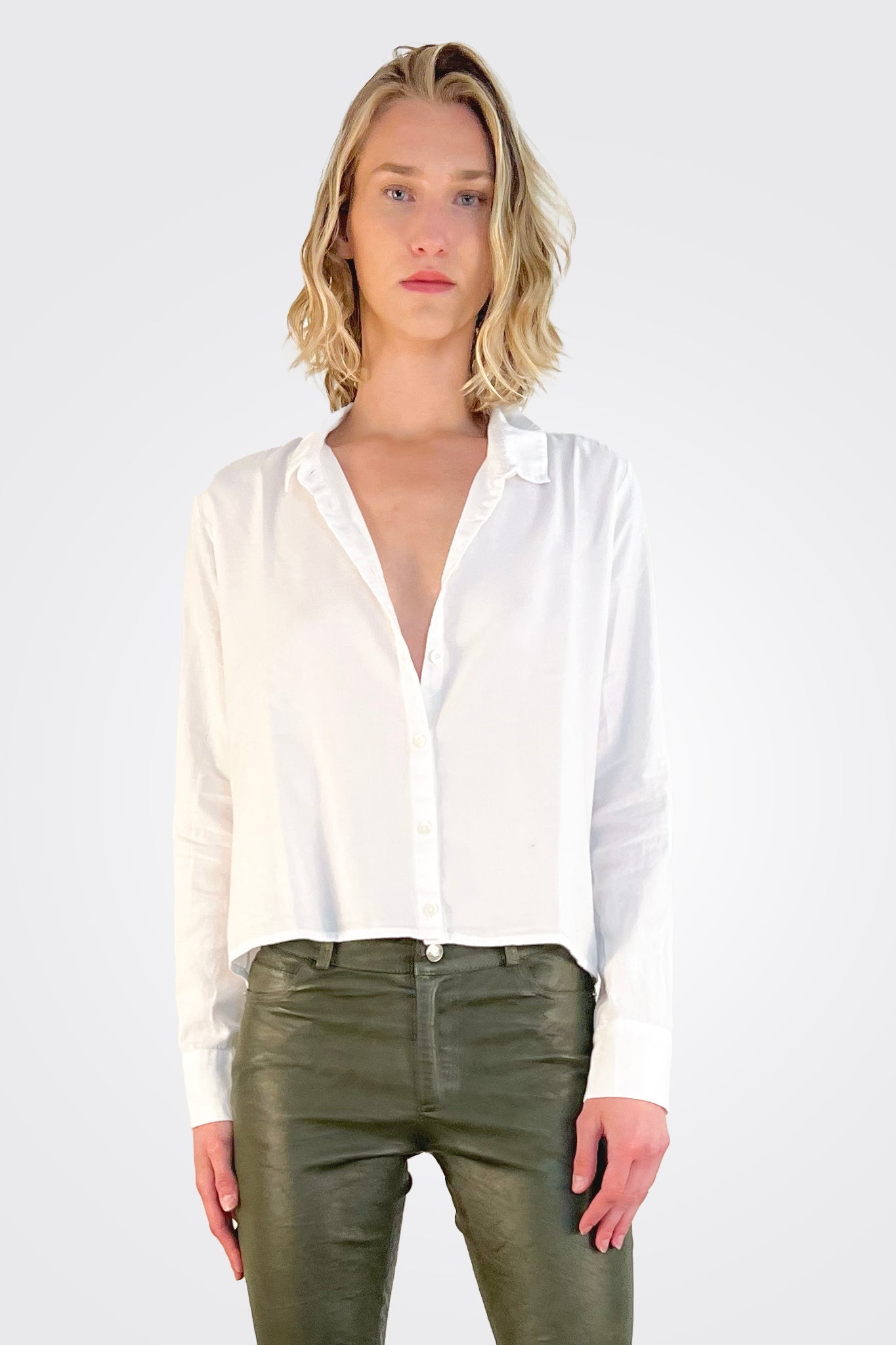 Women's White Cropped Button Down Cotton Shirt - Casual Summer Top for Work, Date Night & Outfits