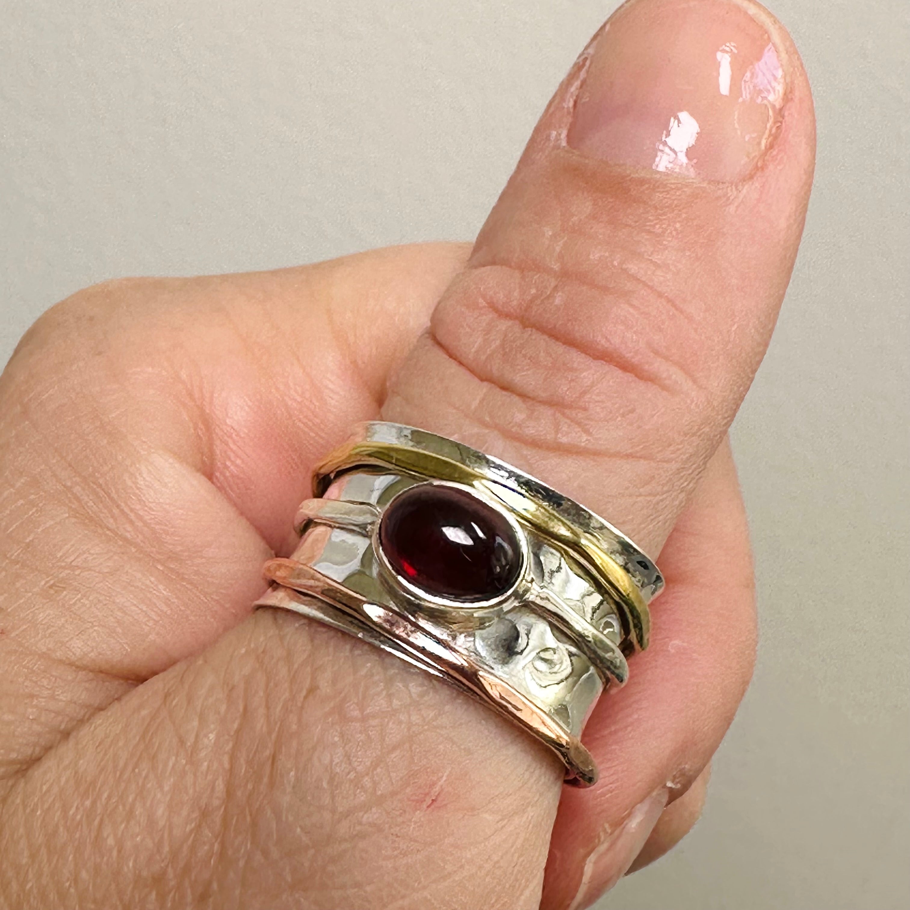 Garnet Oval Cabochon Spinner Ring R4820 - Handmade Adjustable Gemstone Jewelry for Women - Perfect for Meditation, Stress Relief & Fashion Accessories