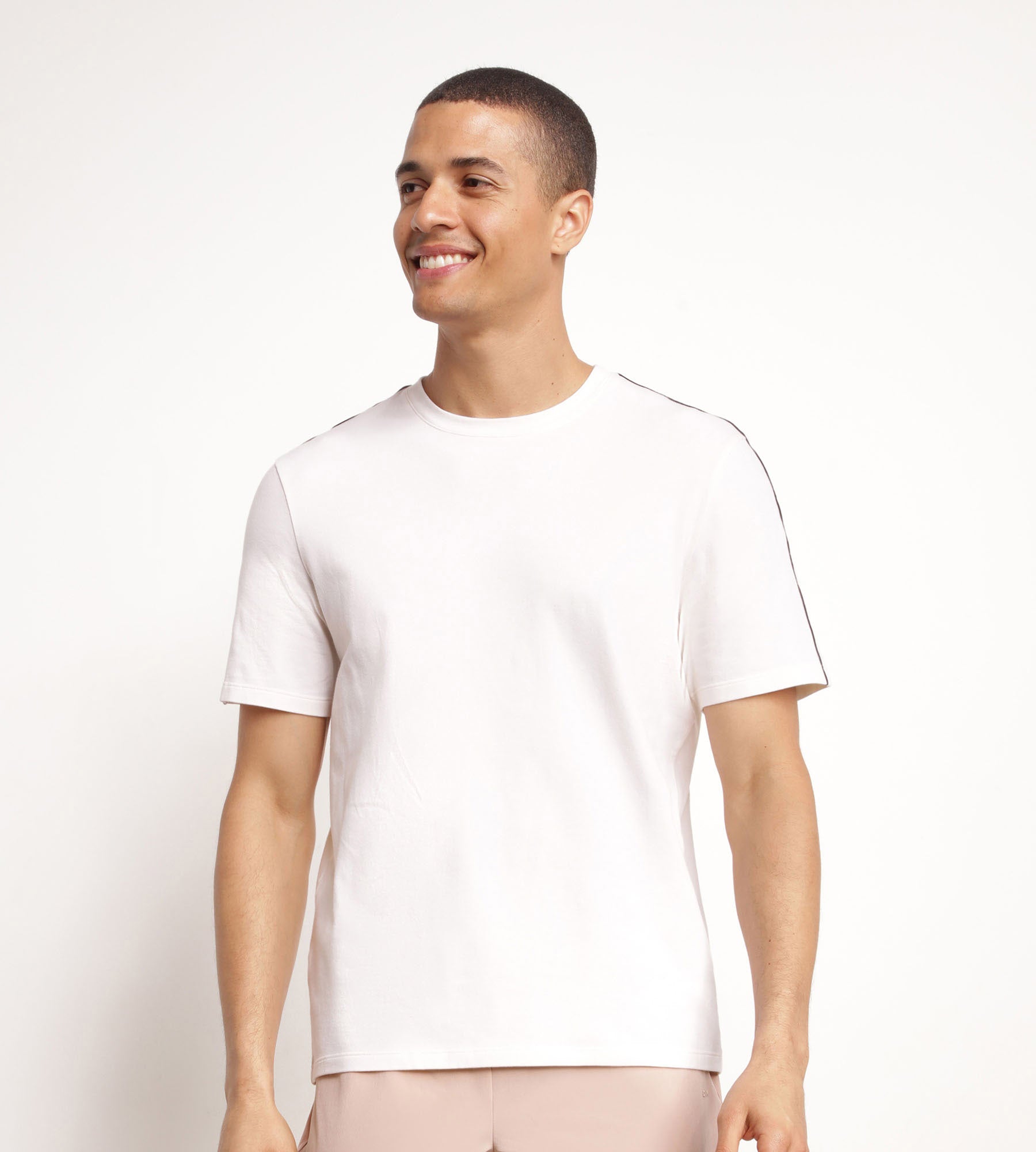 Men's Thermoregulating Sport T-Shirt - Breathable Jersey Fabric in Ecru - Ideal for Running, Gym & Outdoor Activities