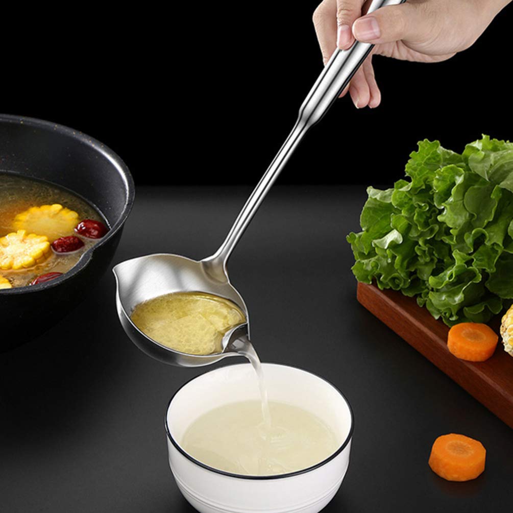 Premium Stainless Steel Grease Spoon with Filter Hole - Oil Strainer, Soup Ladle & Hotpot Scoop for Kitchen, Cooking, and Serving - Ideal for Filtering Oil, Serving Soup, and Hotpot Dishes