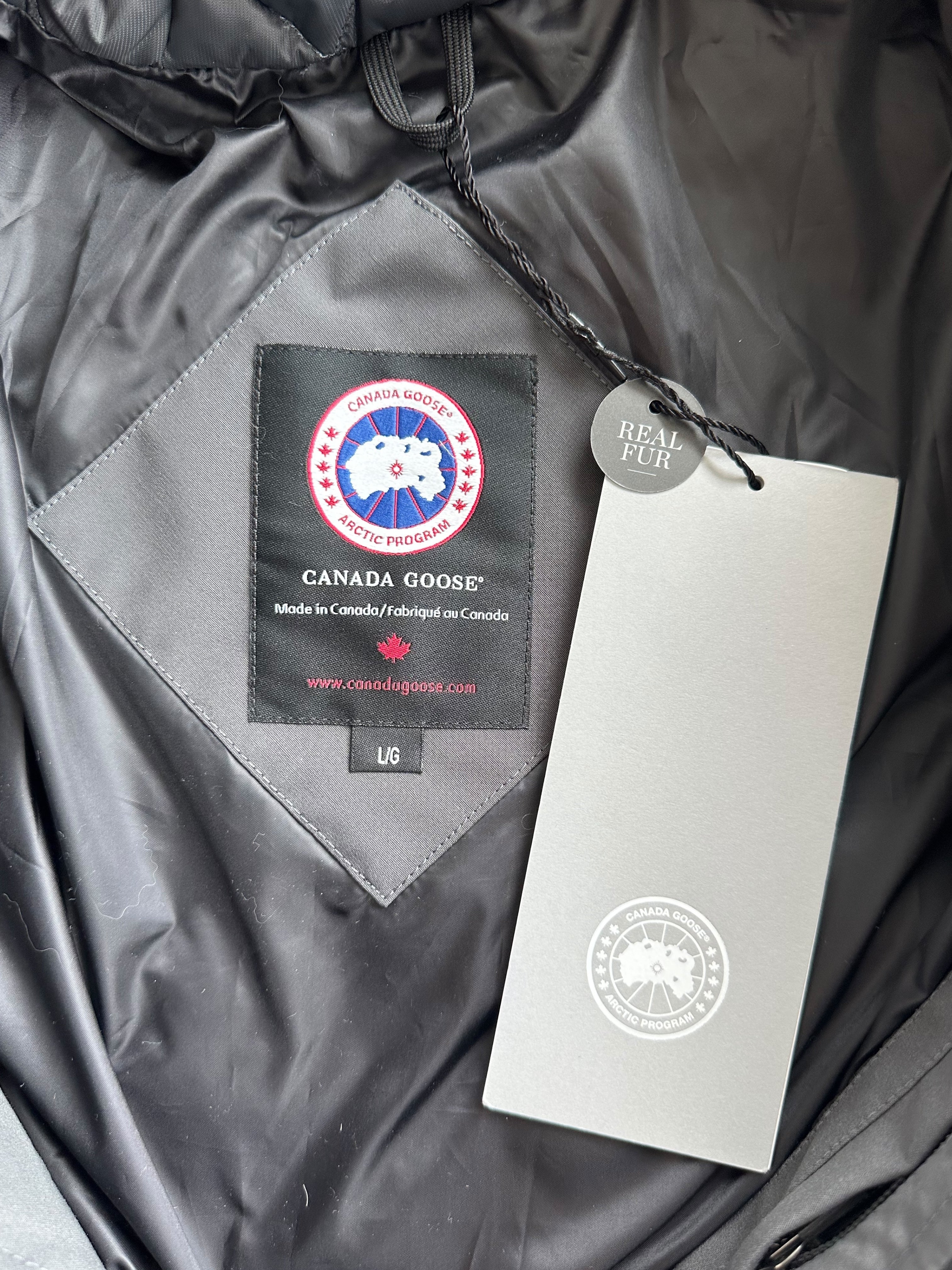Canada Goose Graphite Pritchard Men's Jacket - Waterproof Winter Coat for Extreme Cold Weather - Perfect for Skiing, Hiking & Outdoor Adventures