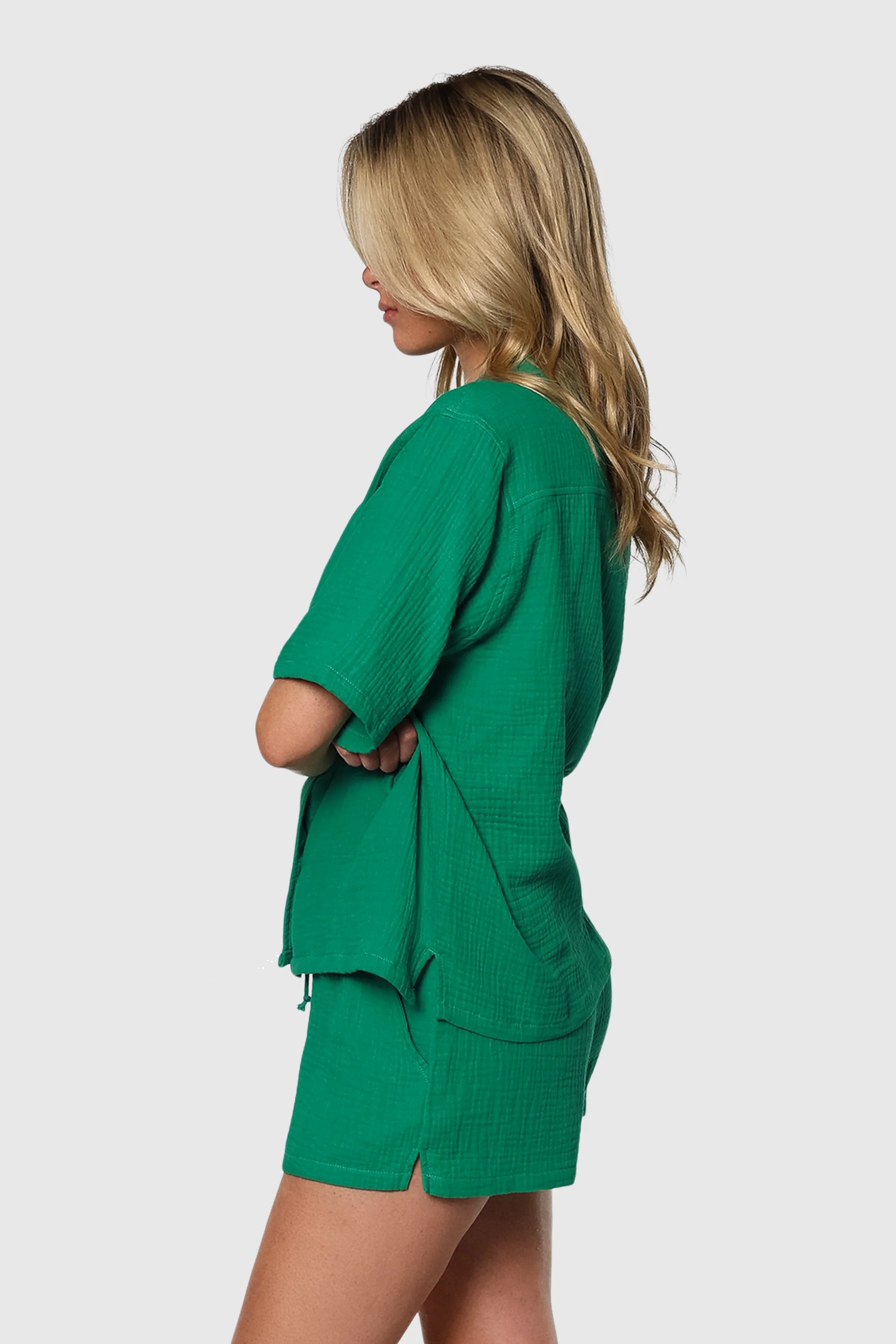 Breeze Shirt - Lightweight & Breathable Summer Top for Men & Women | Perfect for Outdoor Activities, Travel & Casual Wear