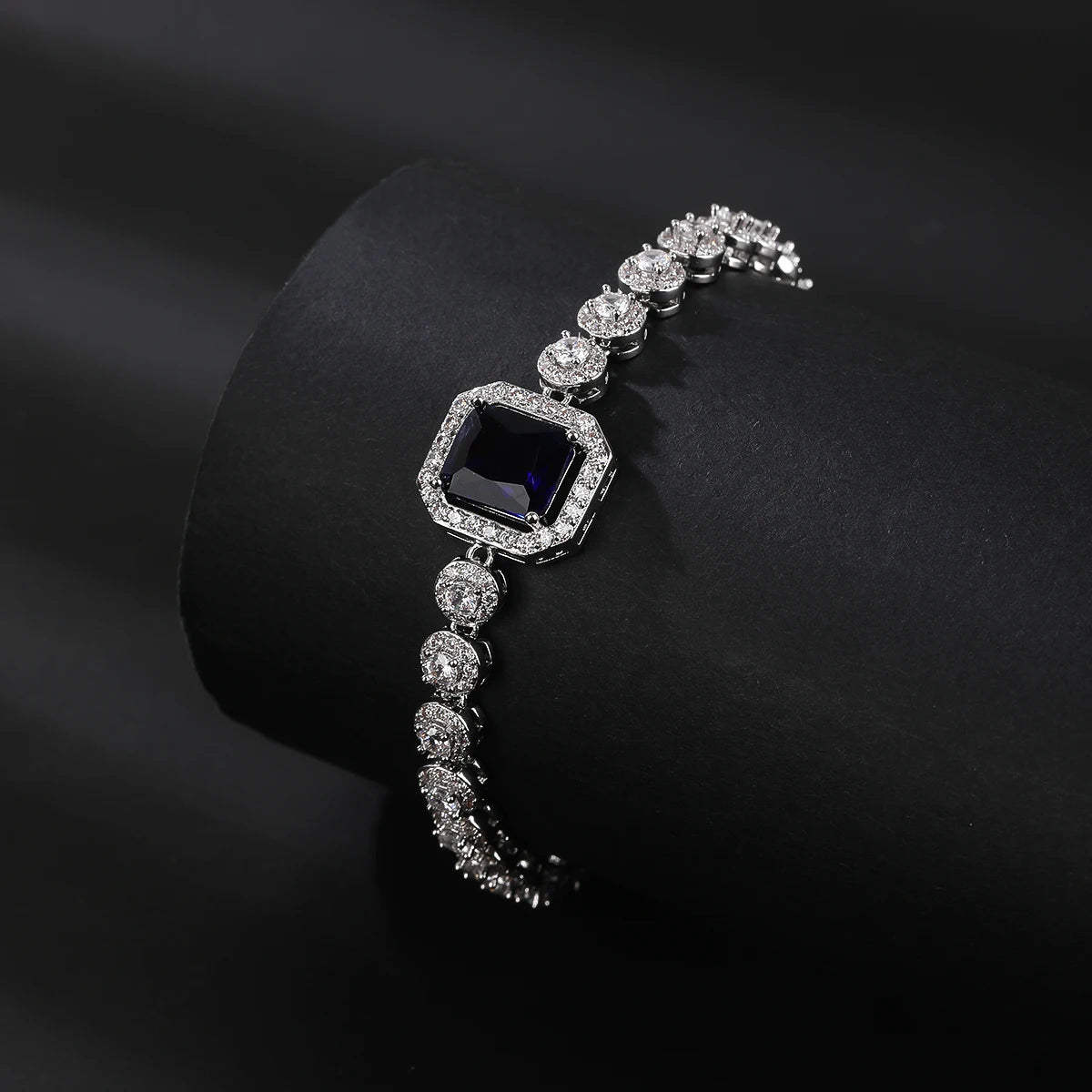 Luxury Shiny Cubic Zirconia Square Tennis Chain Bracelet for Women - Elegant Wedding, Party & Evening Jewelry Accessory - Perfect for Bridal, Anniversary Gifts & Special Occasions