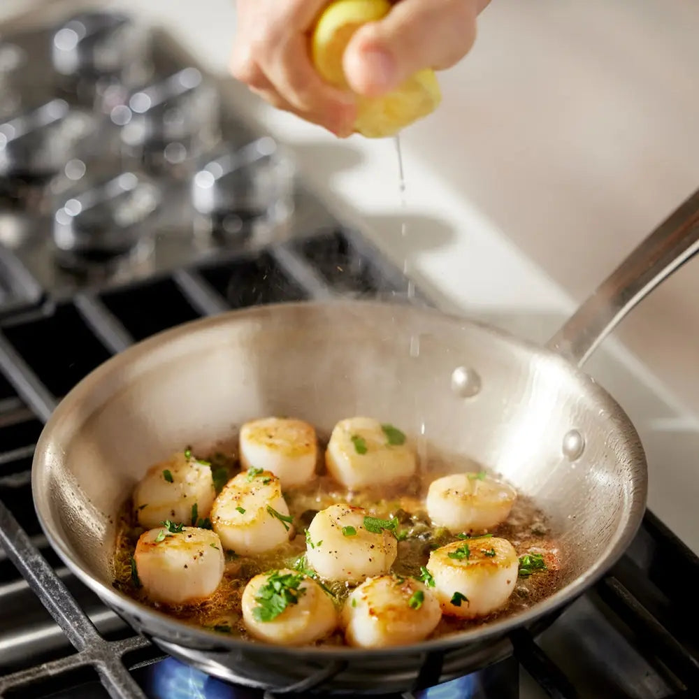 All-Clad G5 10.5-Inch Stainless Steel Fry Pan with Graphite Core - Nonstick Cookware for Professional & Home Cooking, Perfect for Searing, Frying & Sauteing