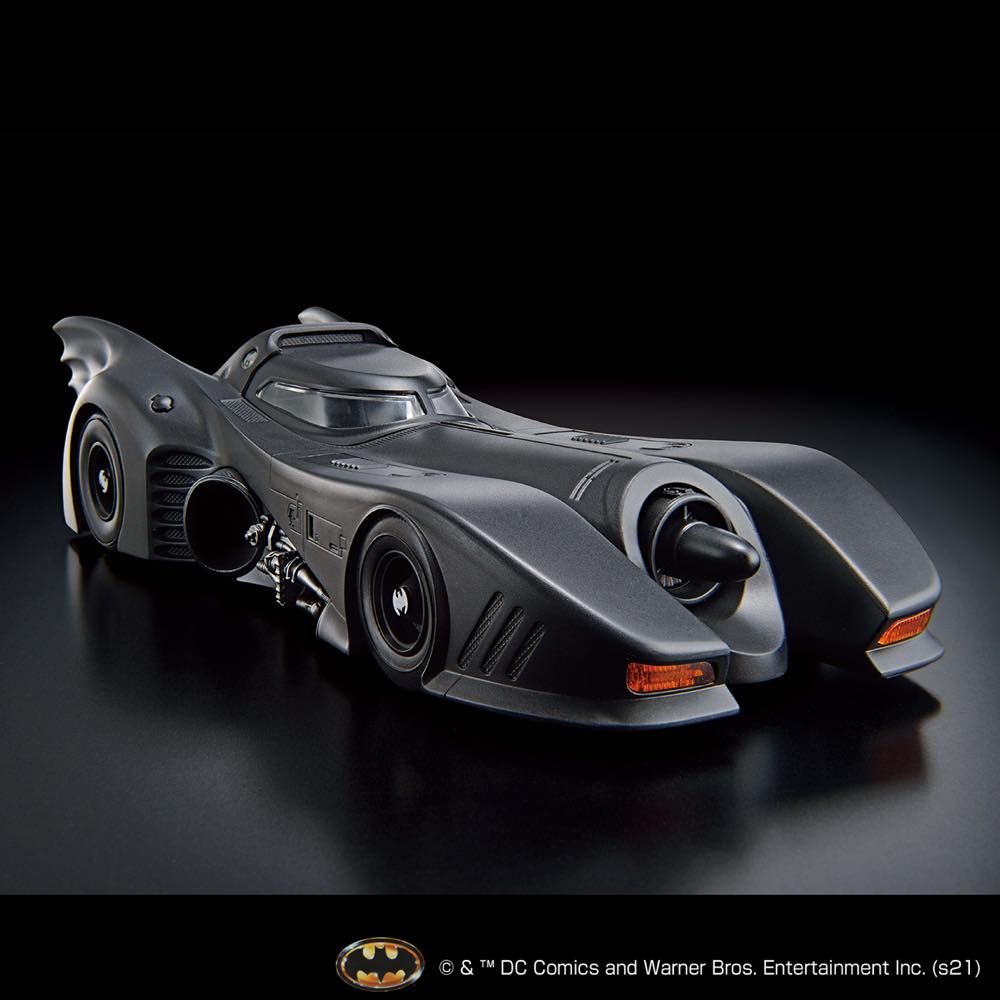 Bandai 1/35 Scale Tim Burton's Batman Batmobile Model Kit - Perfect for Collectors & Movie Fans - Display, Gift, or DIY Project for Batman Enthusiasts