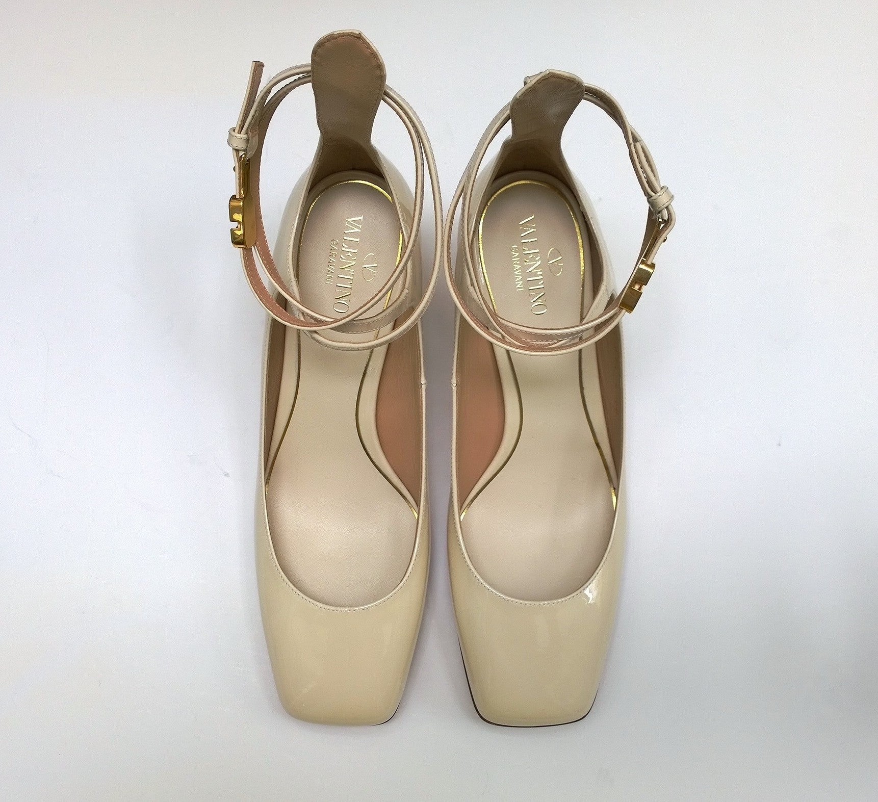 Valentino Garavani Tango 60 Ankle Strap Block Heels - Cream Patent Leather Women's Dress Shoes for Wedding, Party & Evening Wear