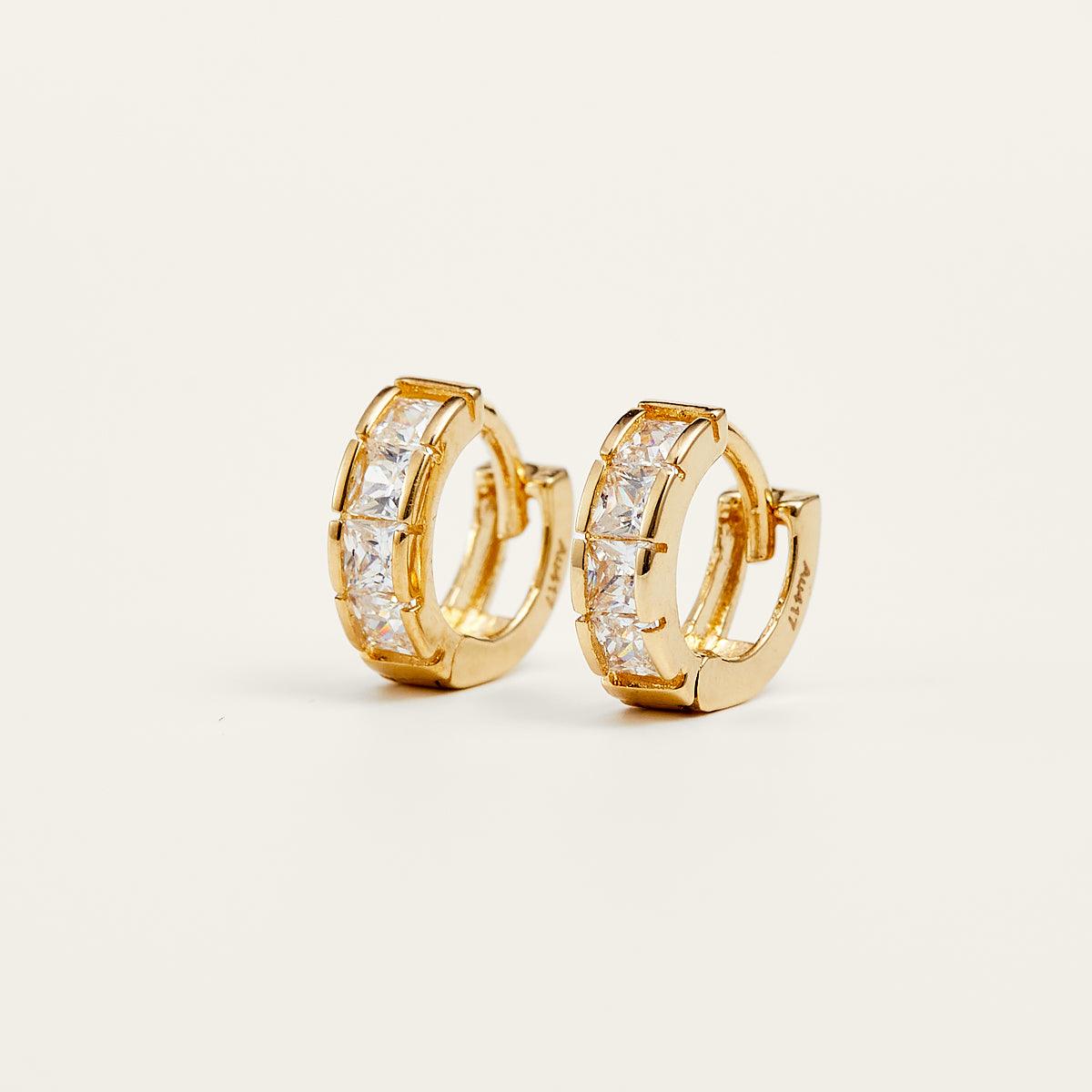 Shining Gold Pavé Huggie Hoop Earrings for Women - 14K Gold Plated Cubic Zirconia Huggie Hoops - Perfect for Everyday Wear, Parties & Gifts