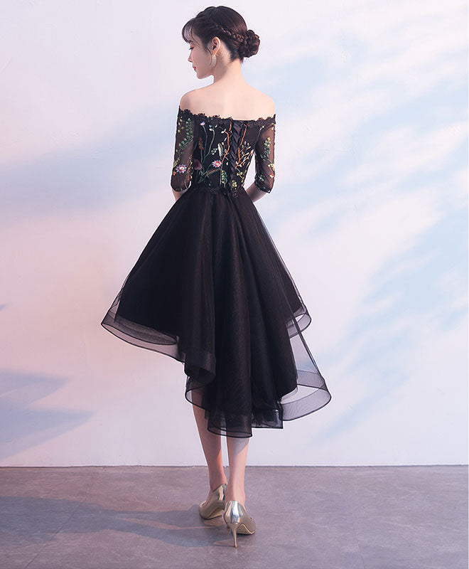 Elegant Black Tulle Lace Short Prom Dress - Sexy Evening Gown for Homecoming, Party & Formal Events