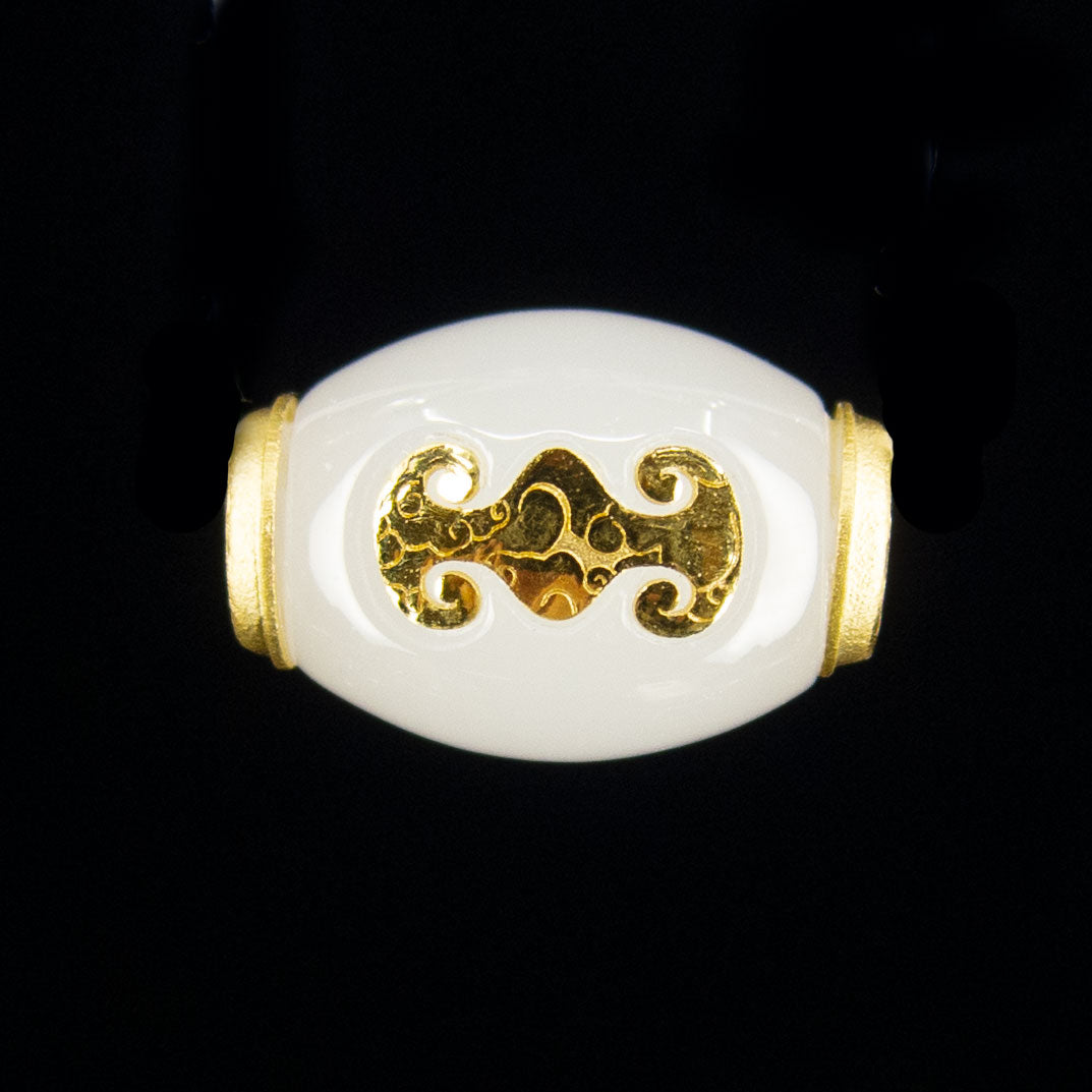 24K Gold Nephrite Jade Ruyi Pendant Necklace - Chinese Symbol of Good Luck & Fortune - Perfect for Gifts, Weddings & Special Occasions