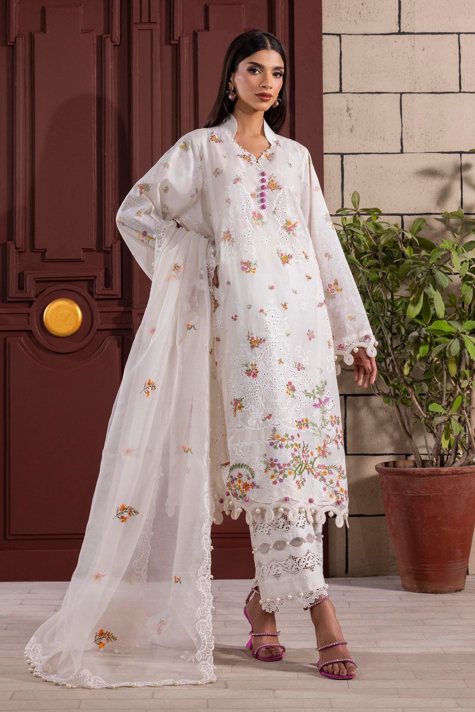 Sana Safinaz Muzlin Vol 1 Unstitched Pakistani Designer Fabric for Casual & Formal Wear - Perfect for Dresses, Suits & Party Outfits