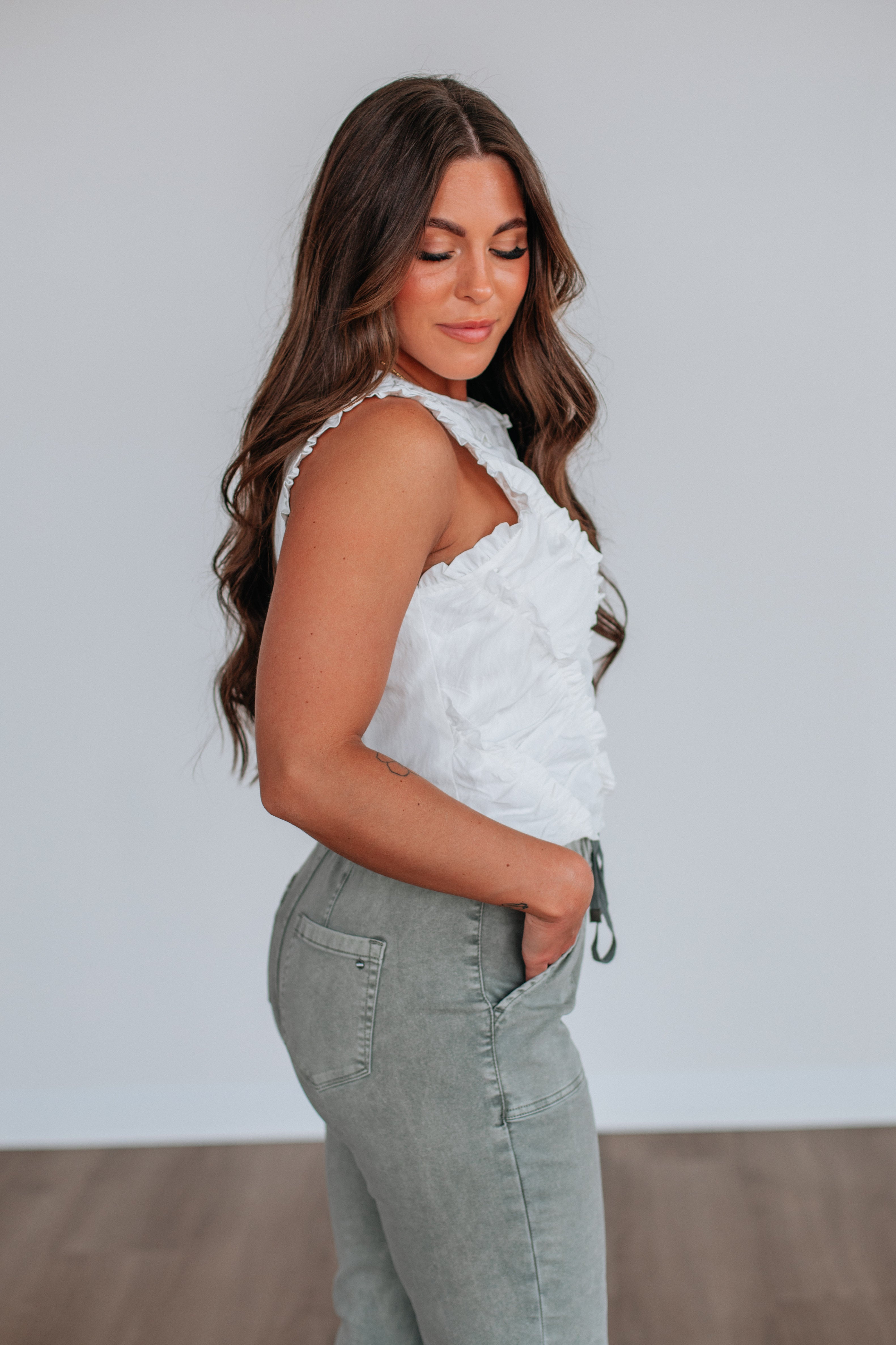 Nerina Top Ivory - Elegant Women's Blouse for Casual & Office Wear | Perfect for Summer Outfits & Professional Style