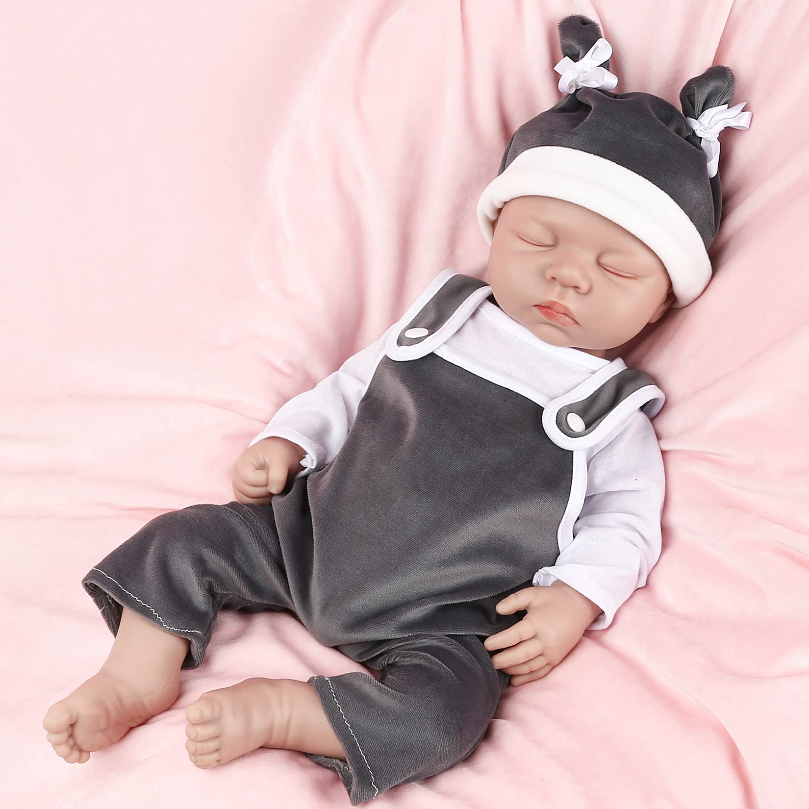 IVITA 17 Inch Realistic Full Body Silicone Reborn Baby Doll Boy - Premium Platinum Silicone Lifelike Newborn Baby Doll (Not Vinyl) - Perfect for Collectors, Photography Props, and Therapy Use