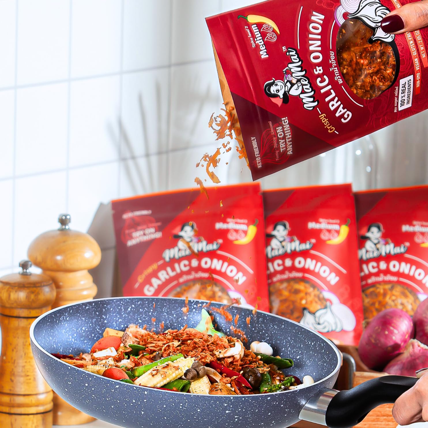 MaeMai Medium Spicy Crispy Onions & Garlic Flakes - Crunchy All-Purpose Seasoning for Keto, Salads, Ramen, Rice | Vegan, Gluten-Free, Low Carb Topping | Perfect for Stir-Fry, Pasta & Snacks | 2.65oz (75g)