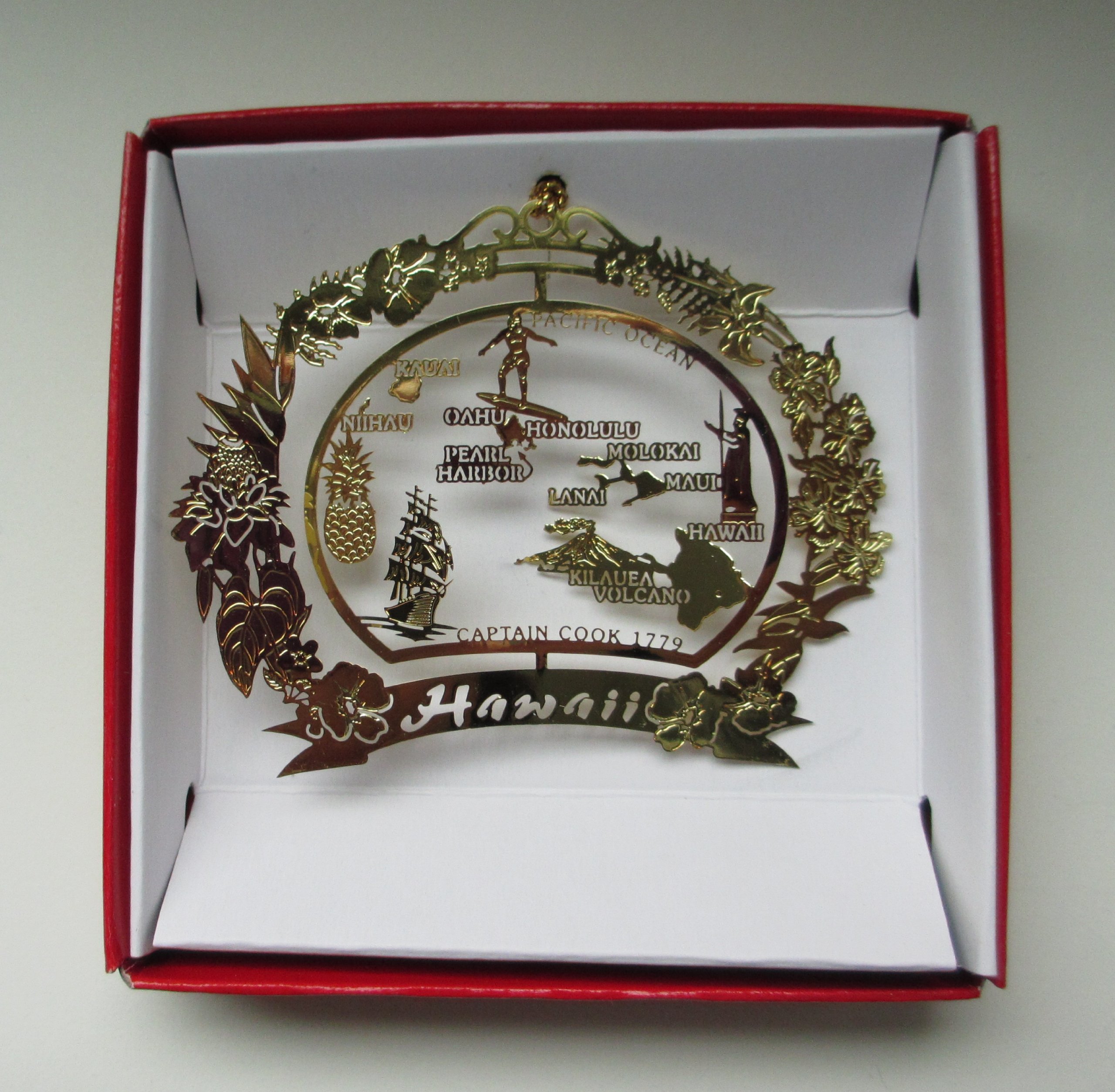 Hawaiian Christmas Ornament - Handmade Island Travel Souvenir & Holiday Gift for Tree Decor, Home Decor, and Hawaiian Vacation Memories