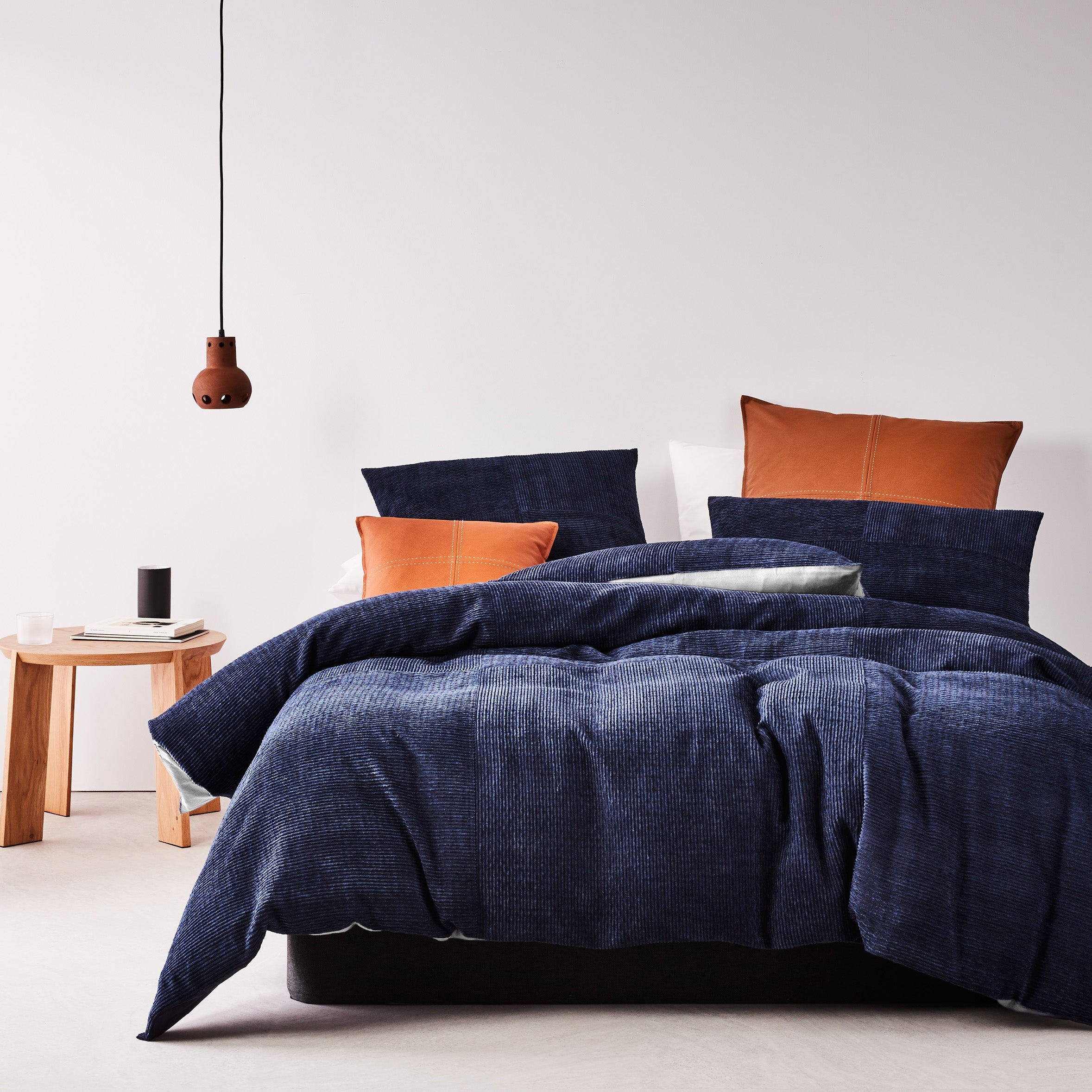 Premium Daytona Ink Quilt Cover Set - Queen Size Bedding, Soft Microfiber Duvet Cover with Zipper Closure | Perfect for Master Bedroom, Guest Room & Cozy Home Decor