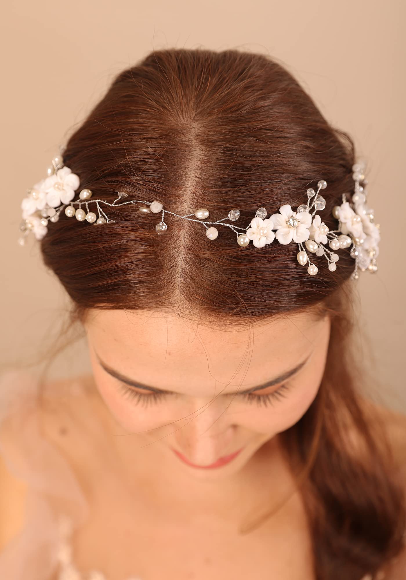 Denifery White Flower Bridal Hair Vine with Comb - Gold Crystal Pearl Wedding Hair Accessories for Women & Girls | Perfect for Bridal, Prom, and Special Occasions