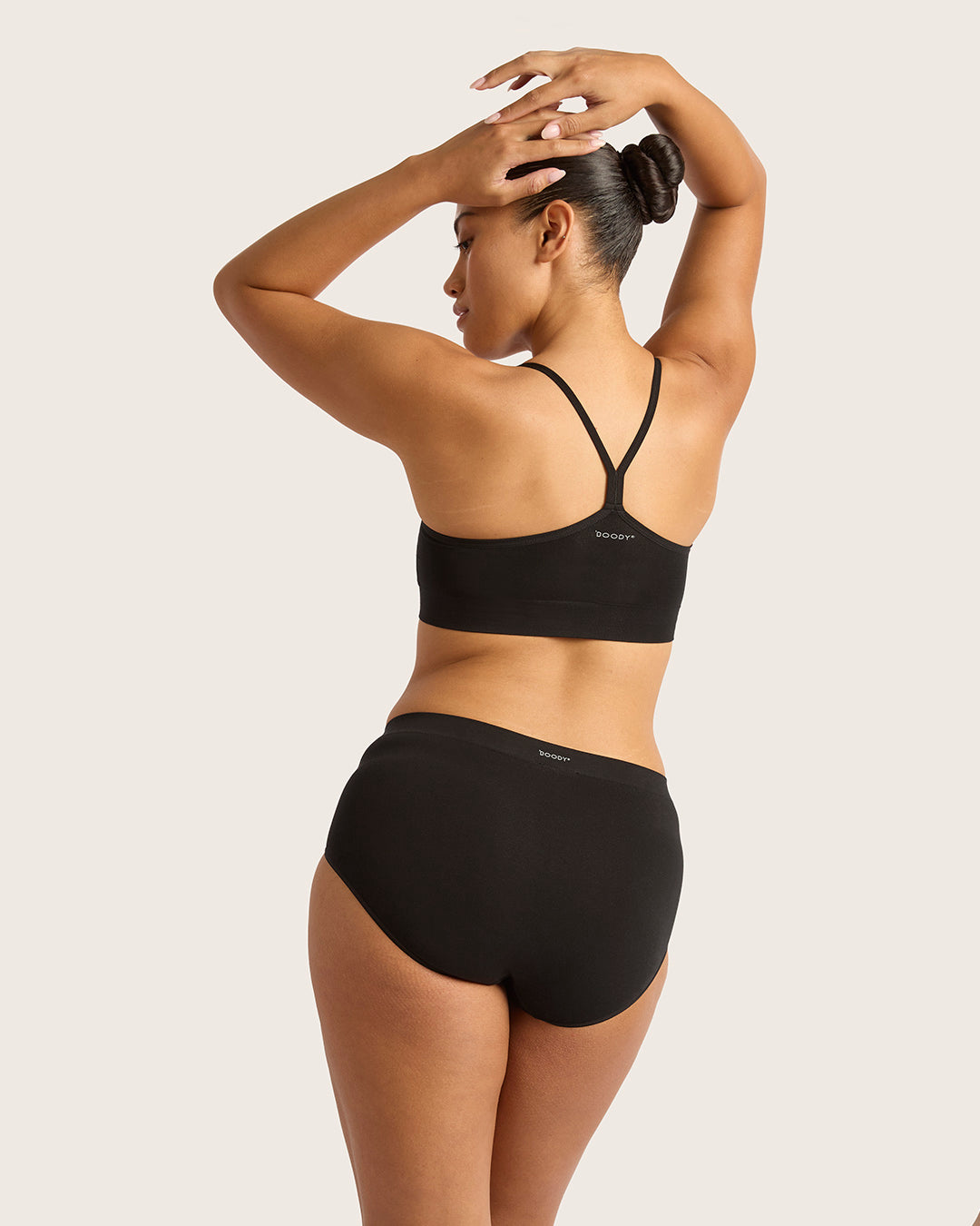 LYOLYTE Racerback Bralette for Women - Seamless Sports Bra, Comfortable Yoga Bralette, Breathable Workout Top - Black - Perfect for Gym, Running, Yoga & Lounge Wear