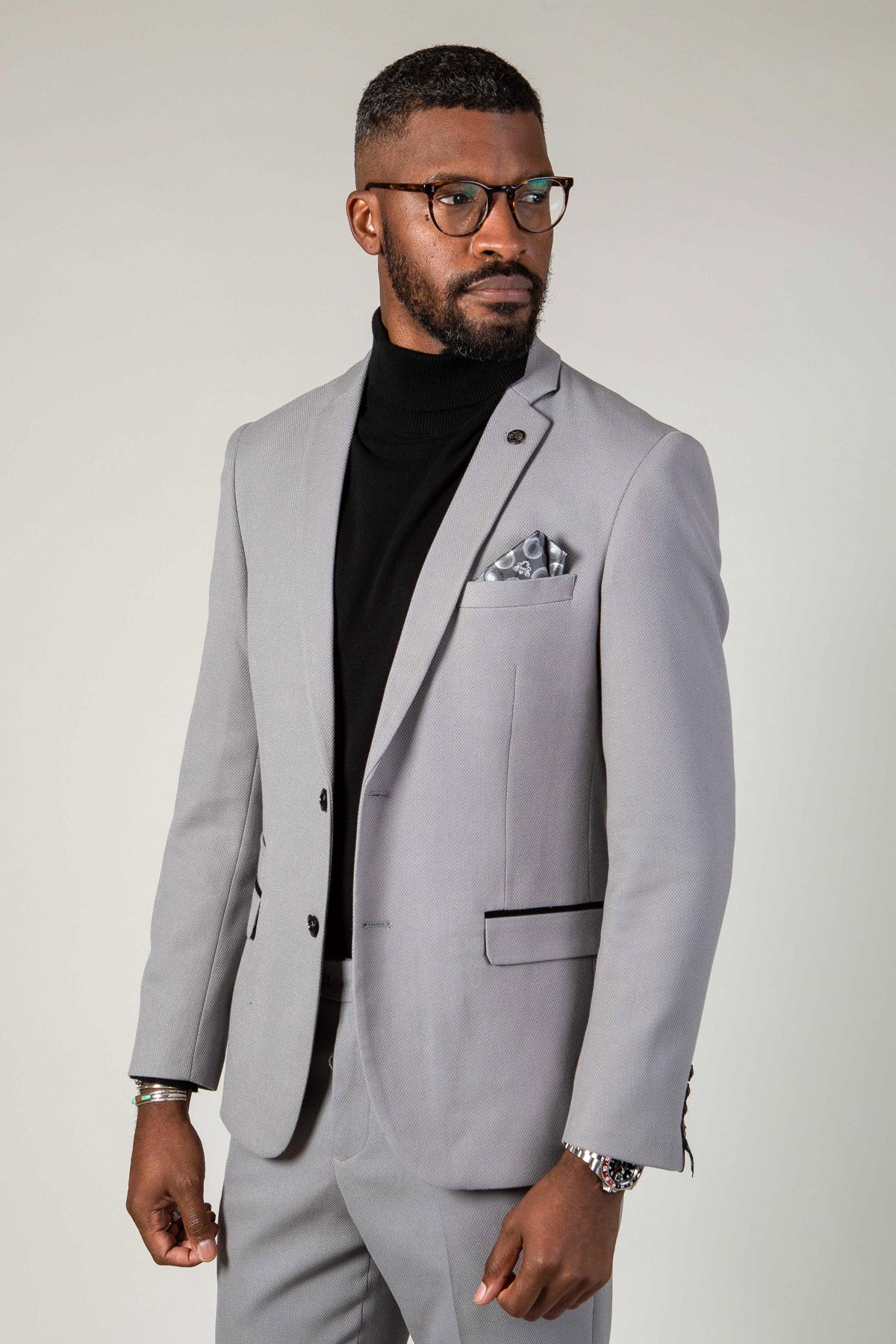 EDWIN Silver Grey Notch Lapel Two Piece Suit for Men | Formal Business Attire | Wedding & Office Wear | Premium Wool Blend Suit Set