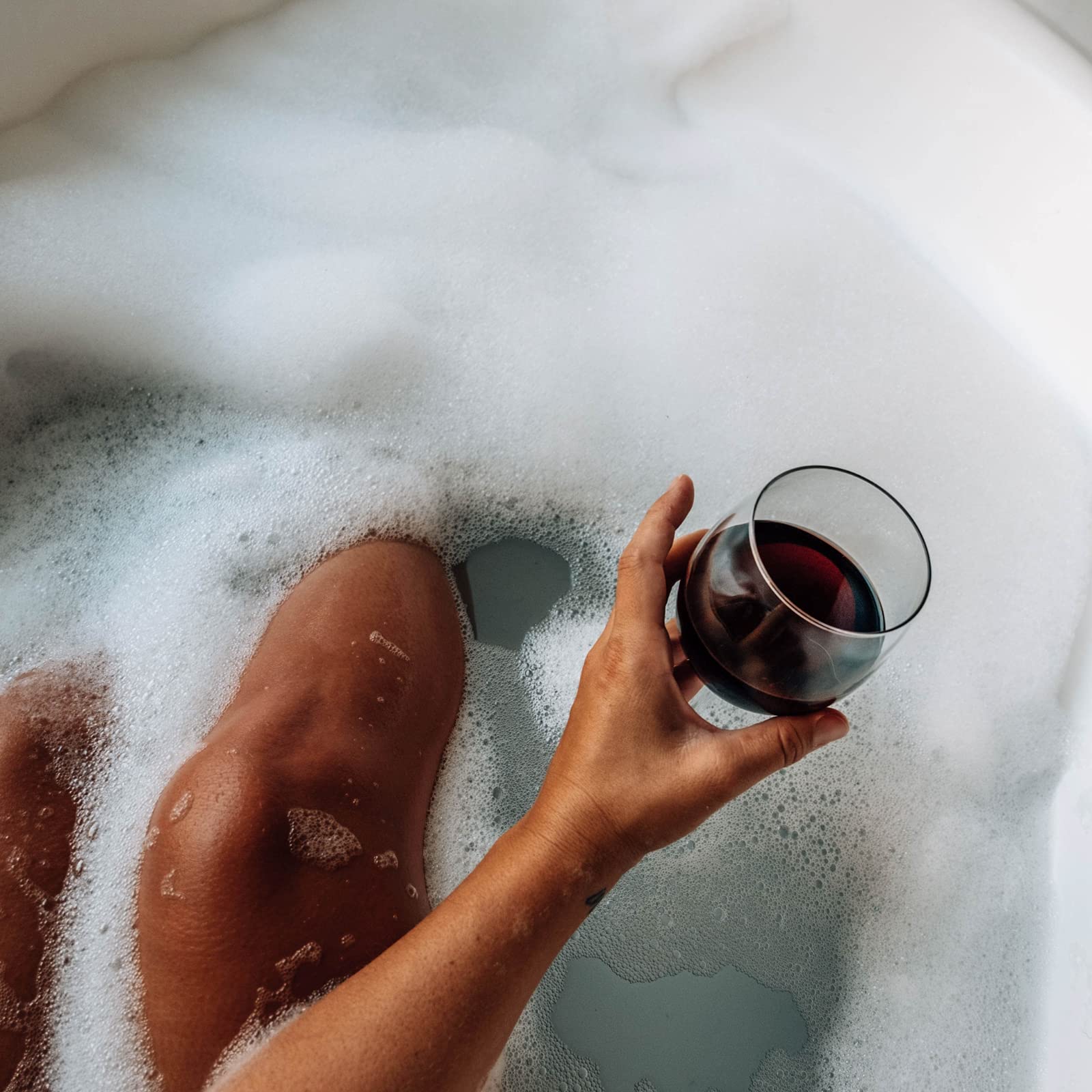 Luxury Rose Wine Gift Basket for Women - Sparkling Rosé, Gourmet Chocolates & Spa Bath Set - Perfect Birthday, Mother's Day & Relaxation Gifts for Her - Ideal for Anniversary Celebrations, Bridal Showers & Self-Care Pampering
