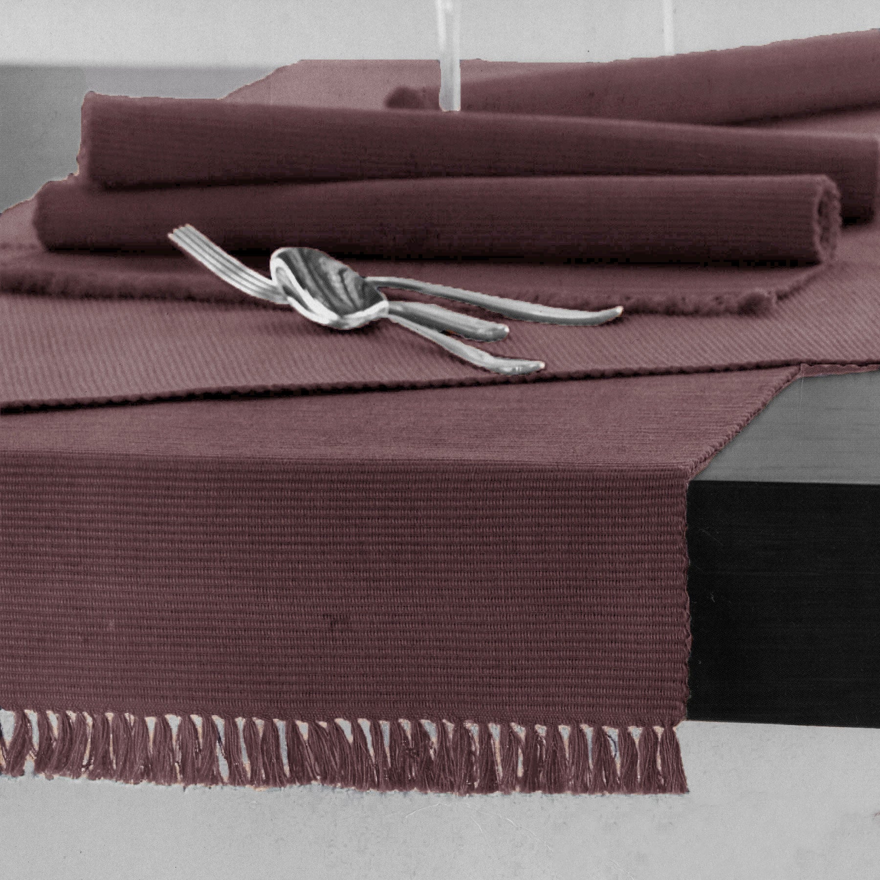 100% Cotton Ribbed Table Runner - Nostalgia Rose Design (45 x 200cm) for Dining Table Decor, Wedding Centerpiece & Vintage Home Decor